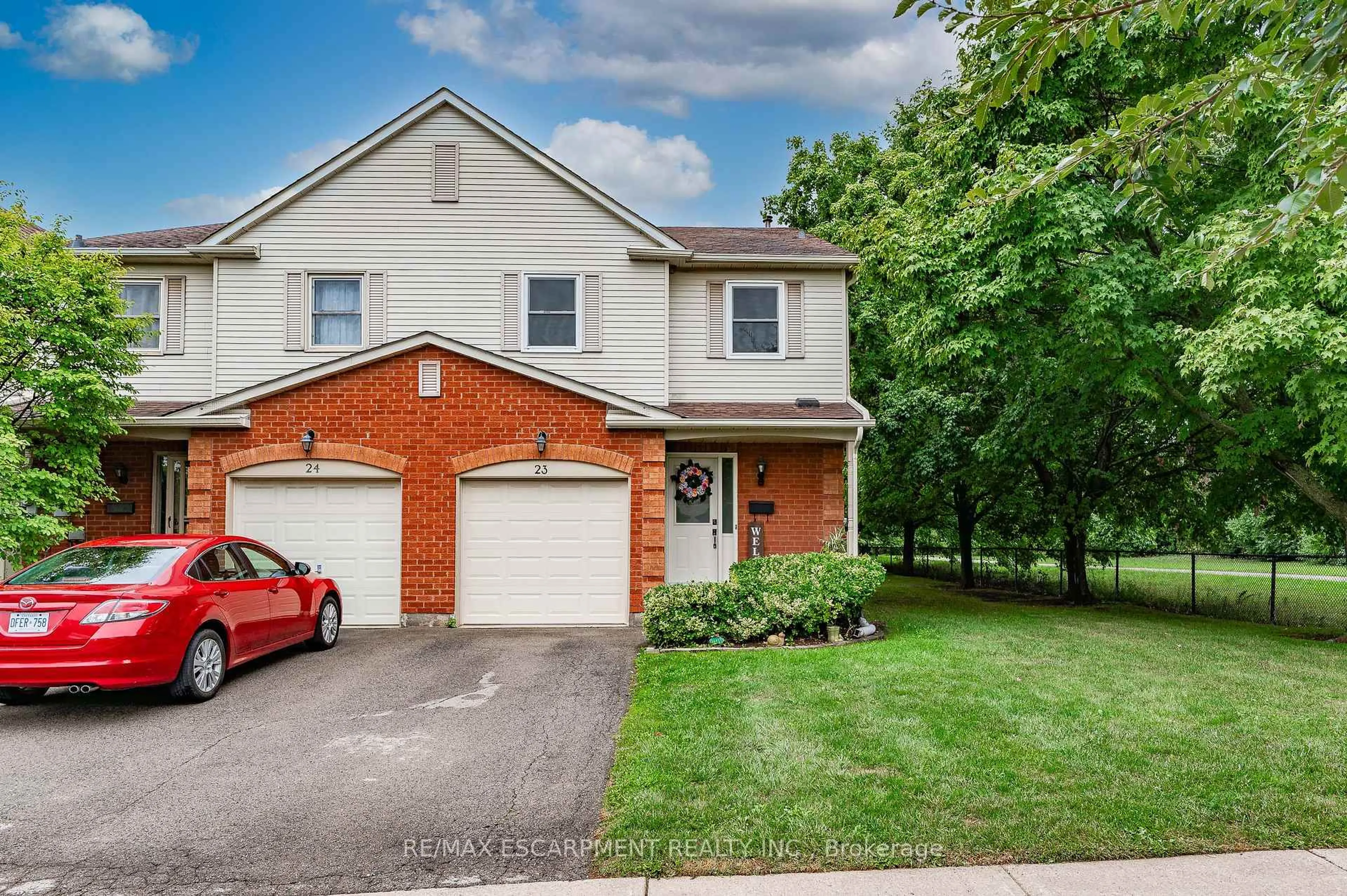 Home with brick exterior material, street for 415 River Oaks Blvd #23, Oakville Ontario L6H 5P7