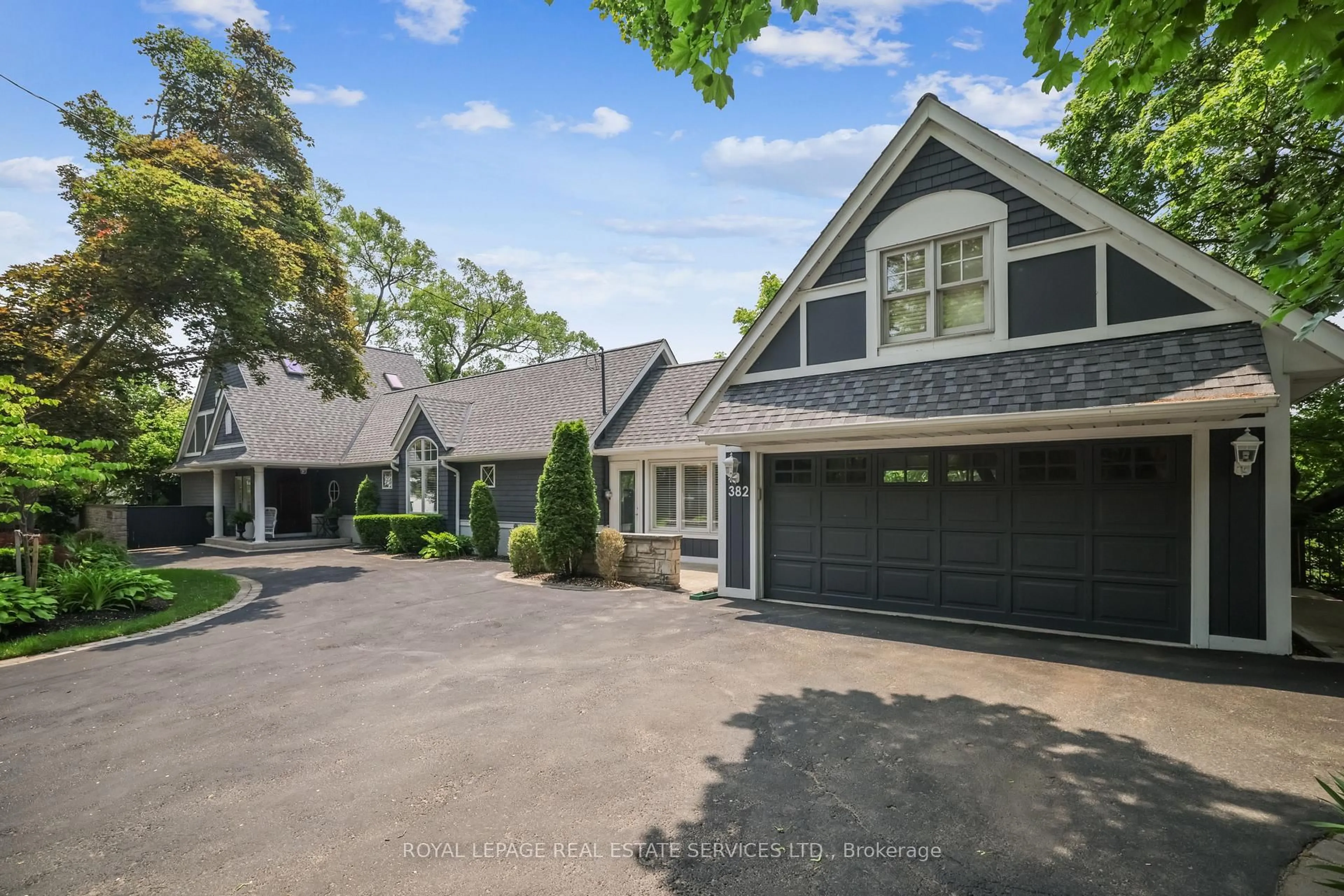 Unknown for 382 Trafalgar Rd, Oakville Ontario L6J 3H5