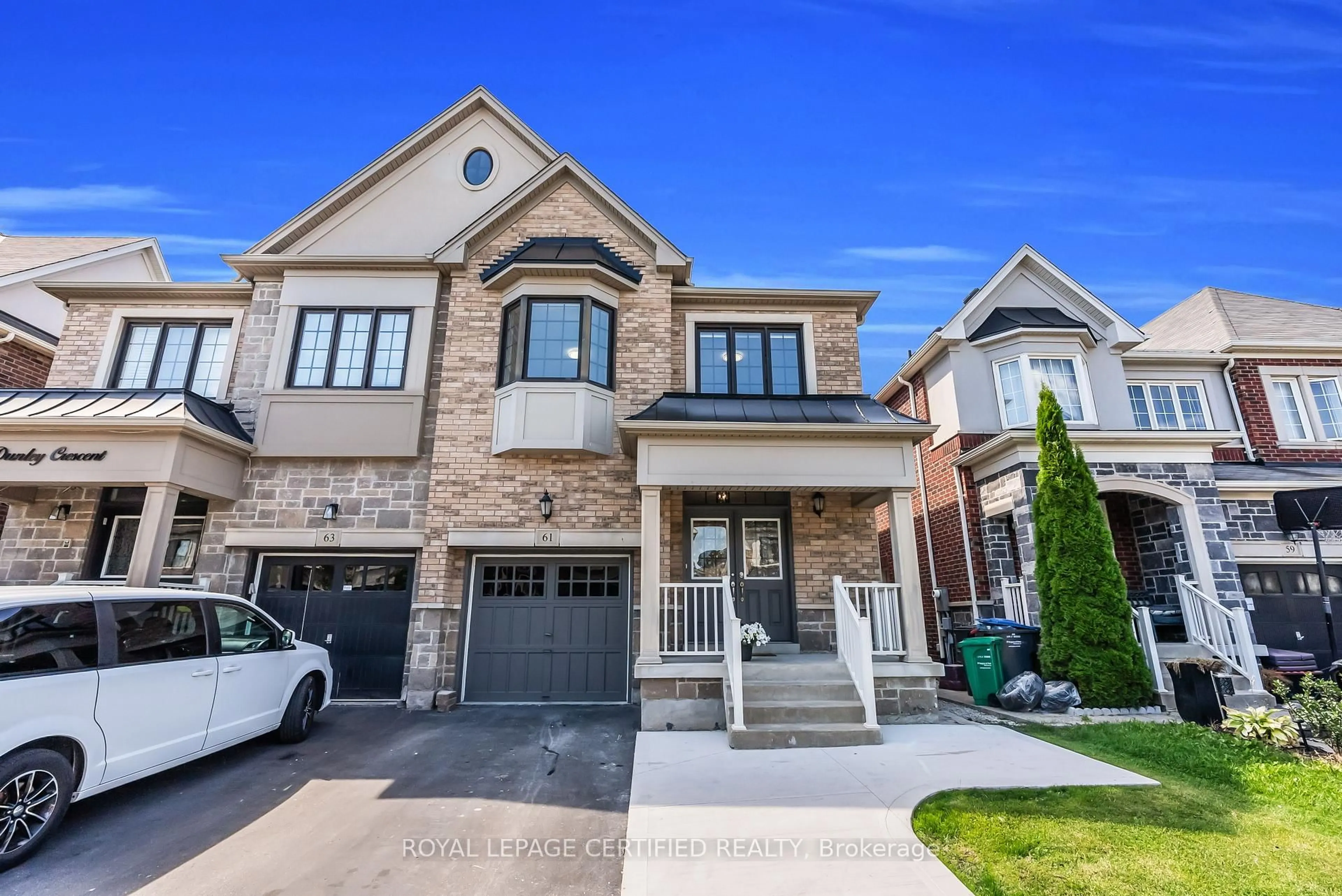 Home with brick exterior material, street for 61 Dunley Cres, Brampton Ontario L6X 5G8
