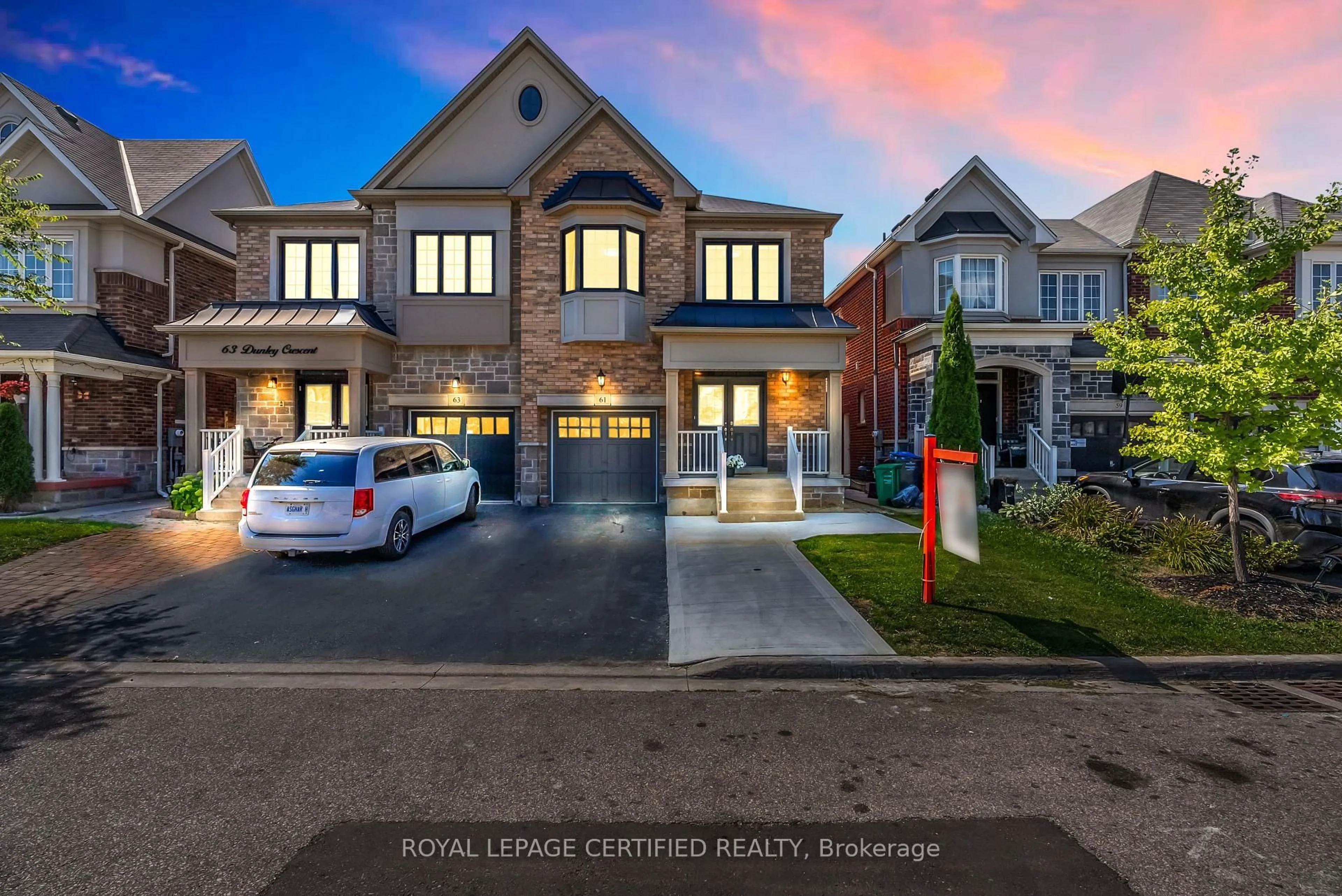 Unknown for 61 Dunley Cres, Brampton Ontario L6X 5G8