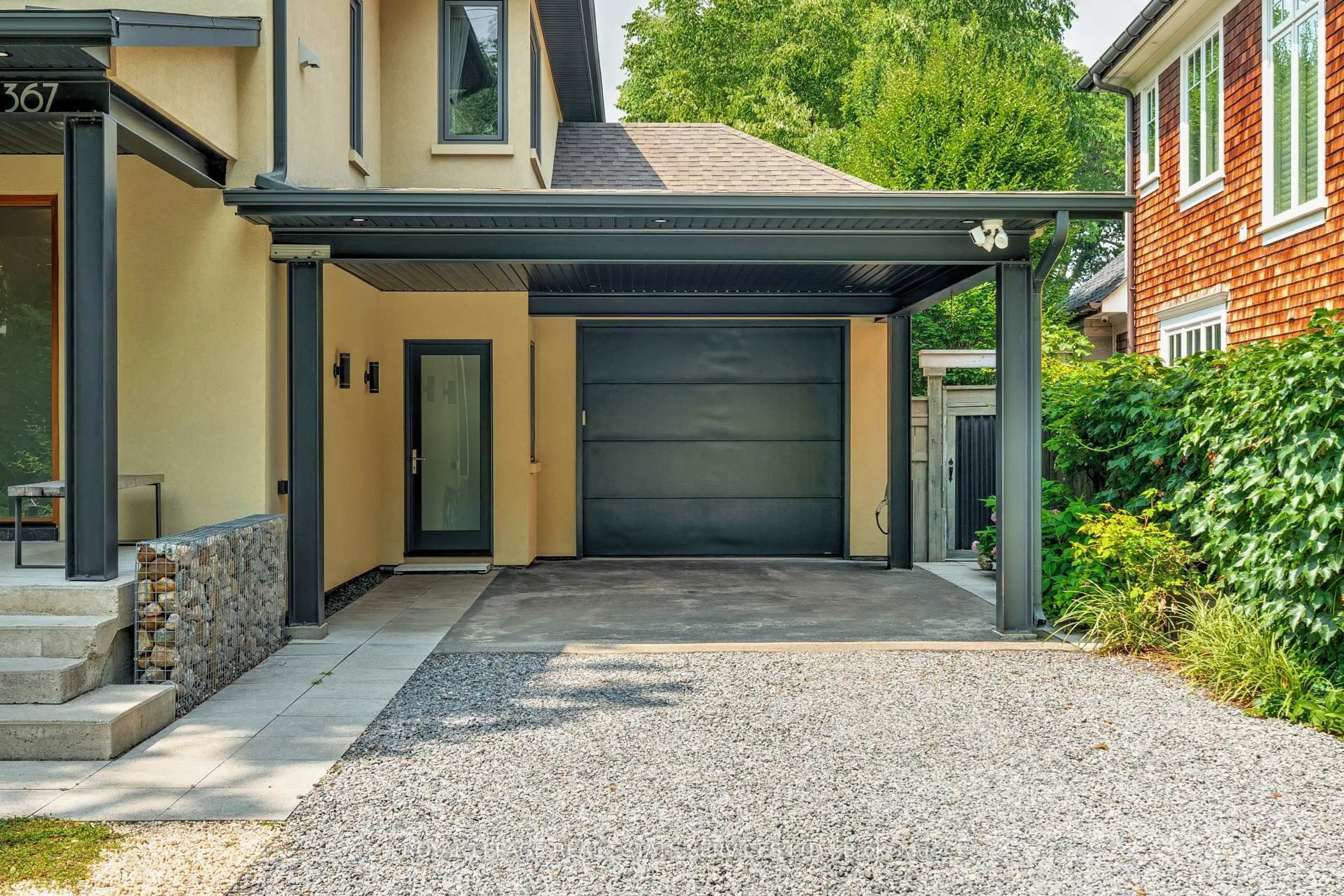 Unknown for 367 Spruce St, Oakville Ontario L6J 2H2