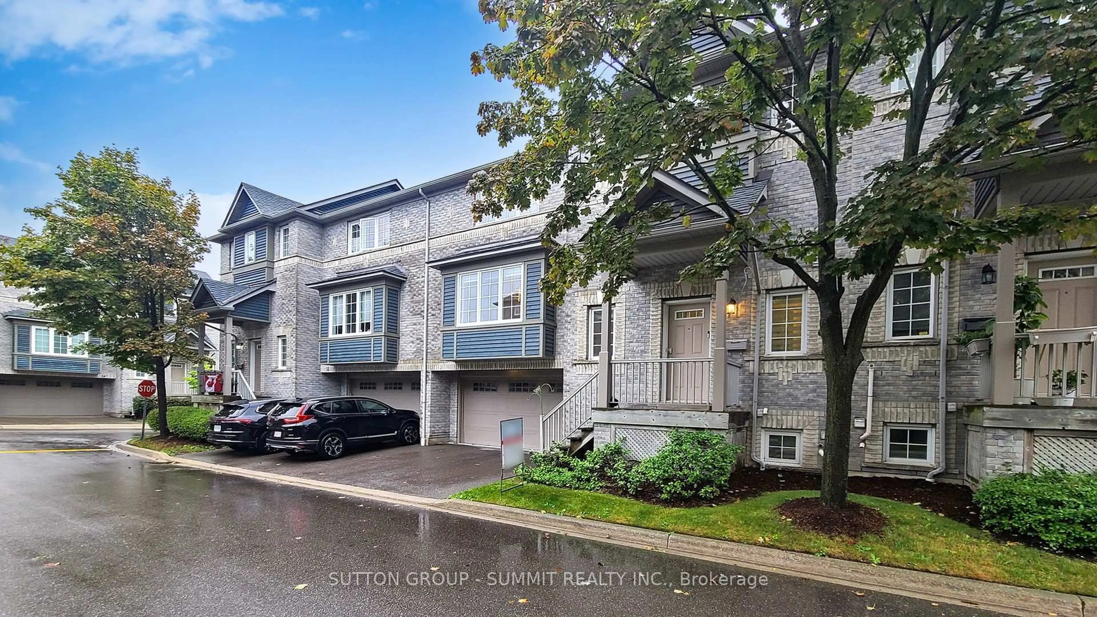 Unknown for 5535 GLEN ERIN Dr #12, Mississauga Ontario L5M 6H1