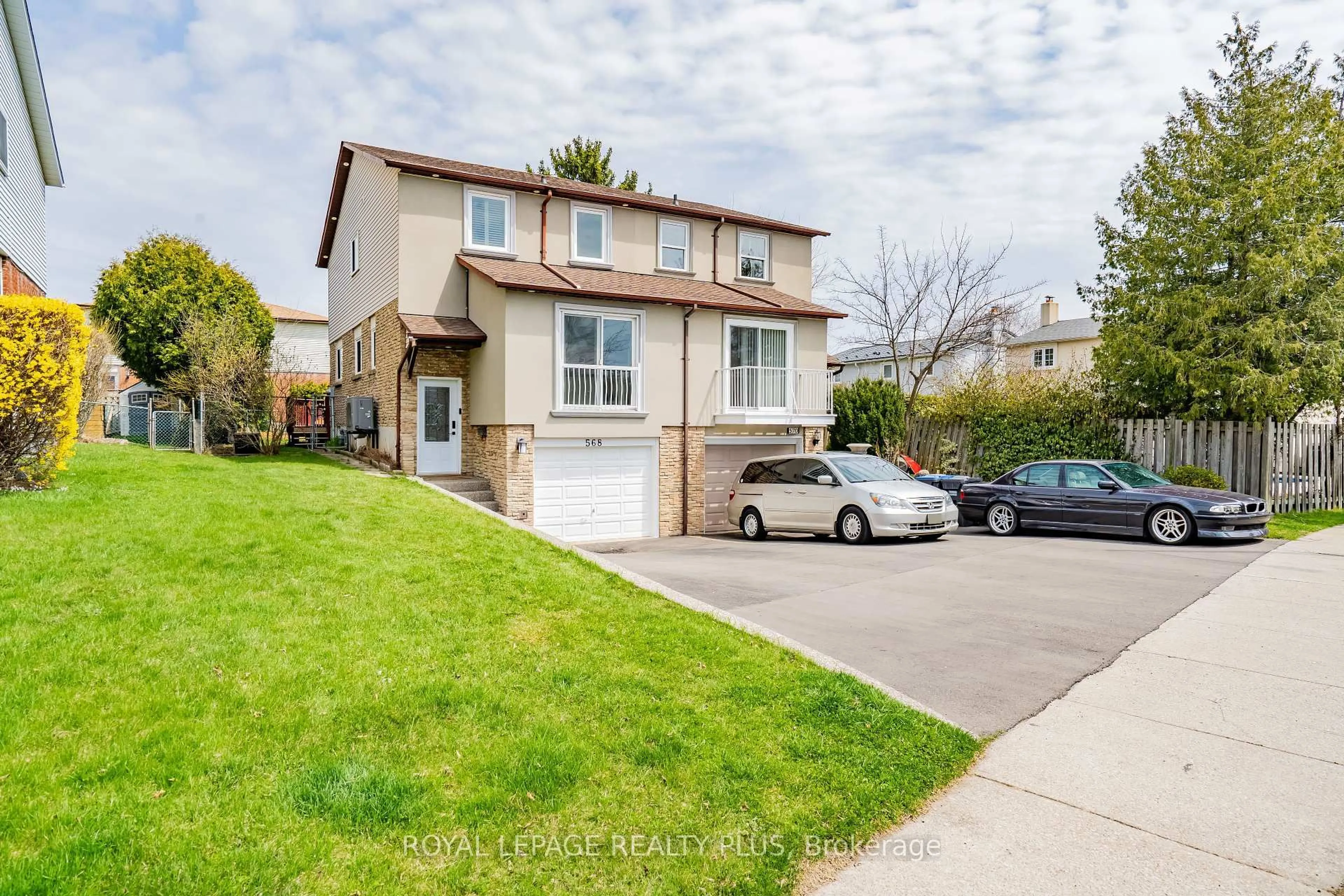 Unknown for 568 Fergo Ave, Mississauga Ontario L5B 2J3