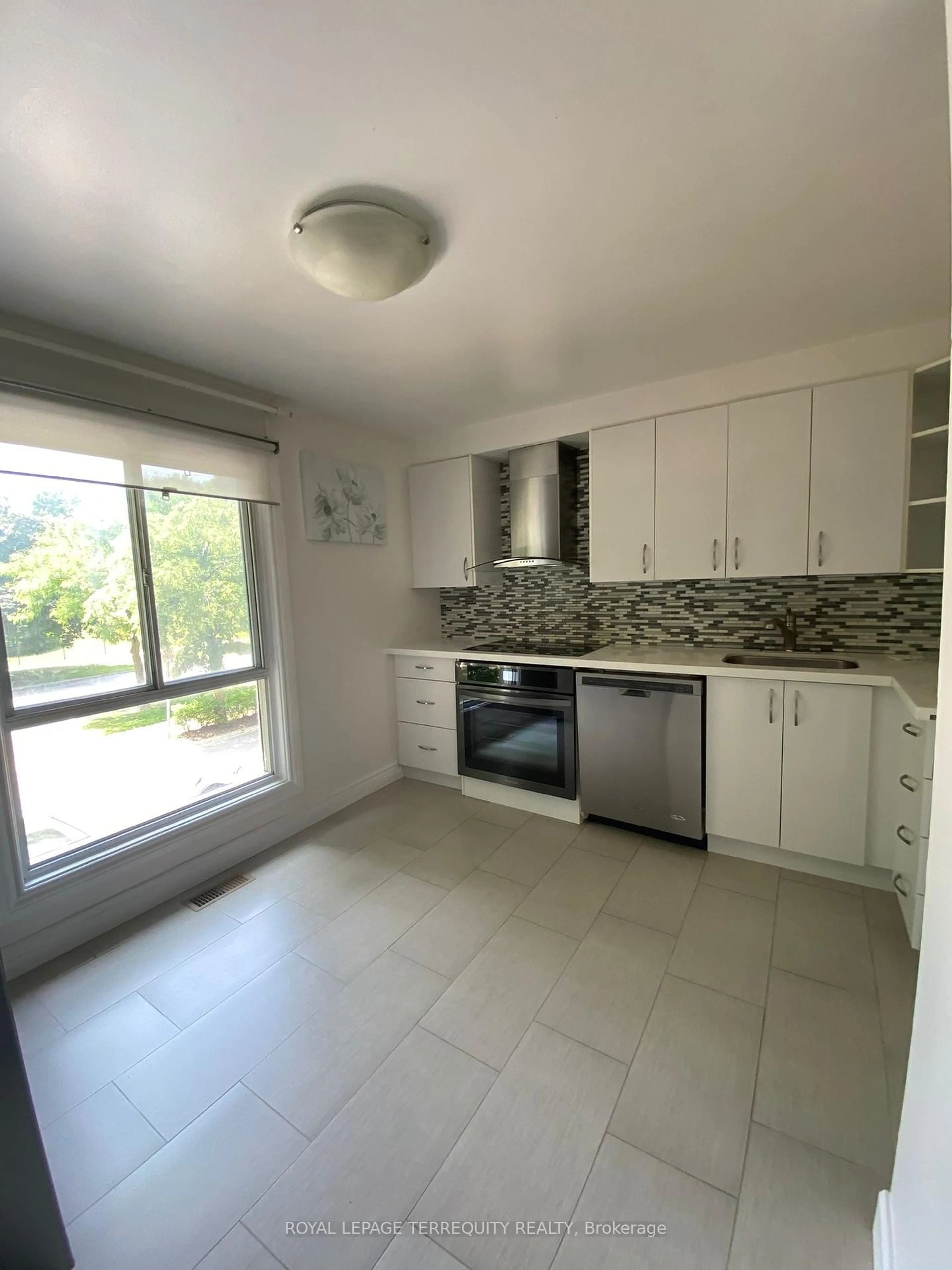 Standard kitchen, unknown for 431 Mill Rd #8, Toronto Ontario M9C 1Z2