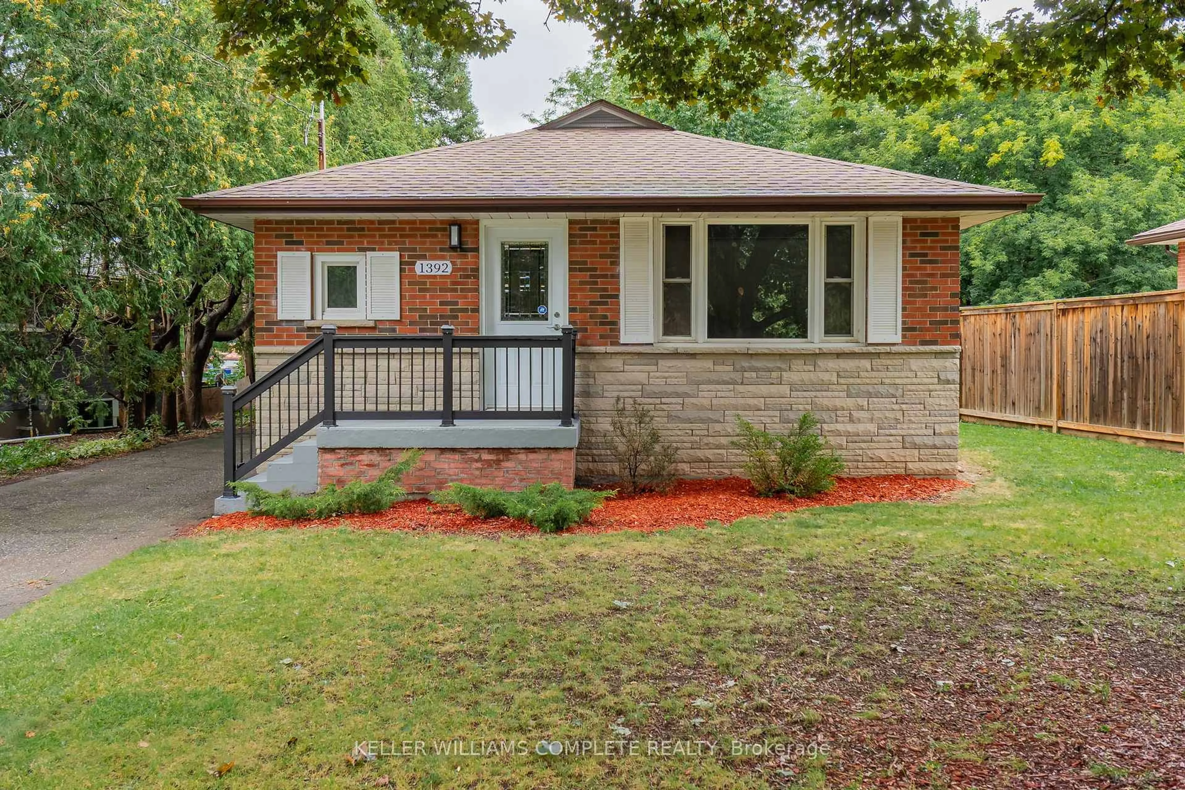 Home with brick exterior material, street for 1392 Royal Dr, Burlington Ontario L7P 2G9