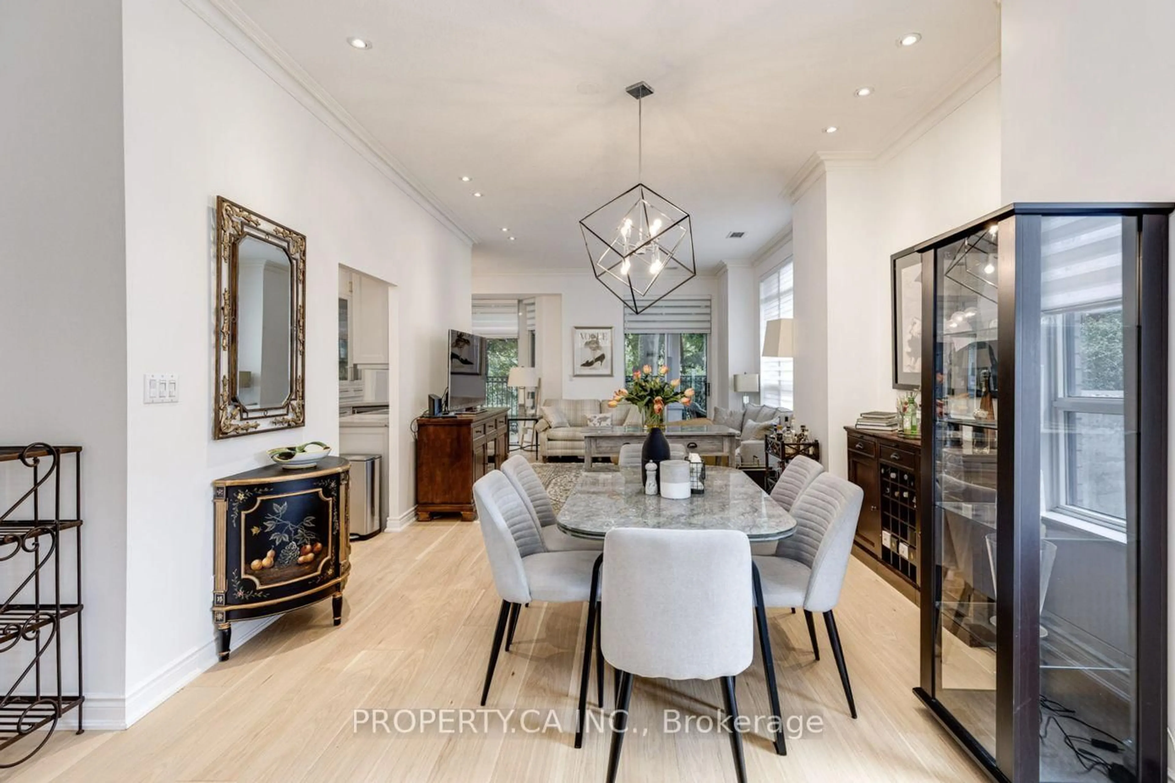 Dining room, unknown for 2 Aberfoyle Cres #105, Toronto Ontario M8X 2Z8