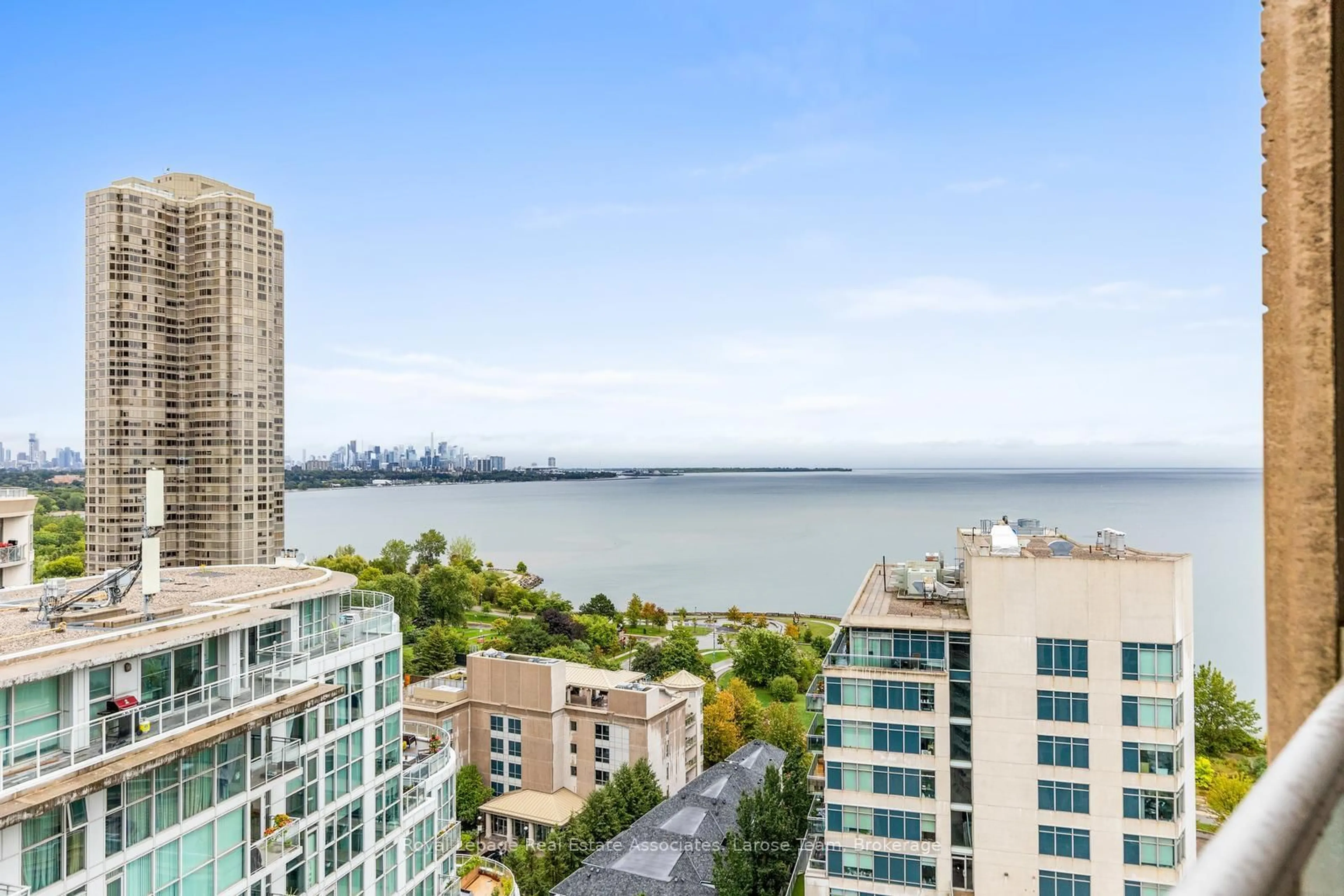 Unknown for 3 Marine Parade Dr #1801, Toronto Ontario M8N 3Z5