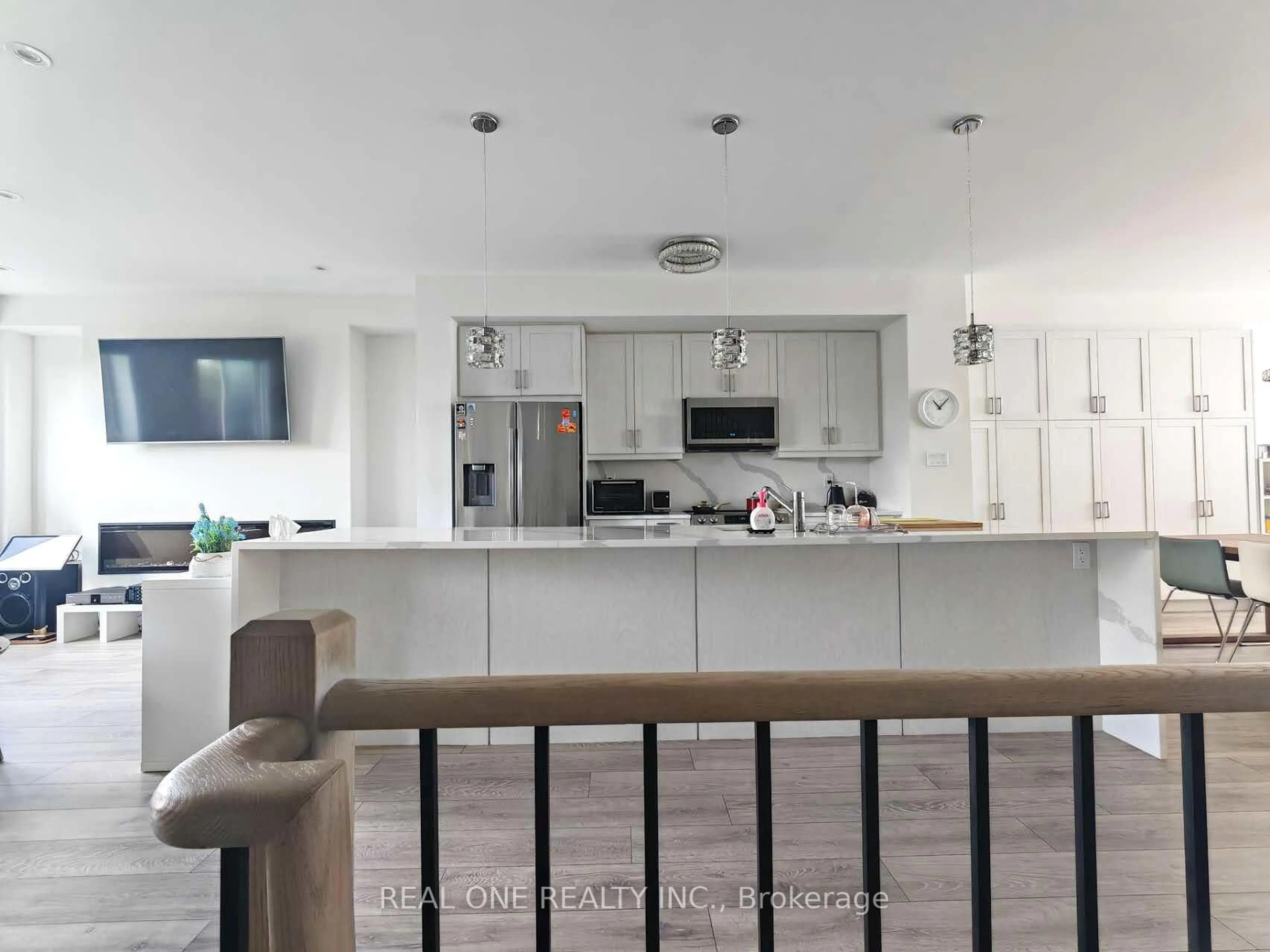 Open concept kitchen, unknown for 19 Woodstream Dr, Toronto Ontario M9W 0G1