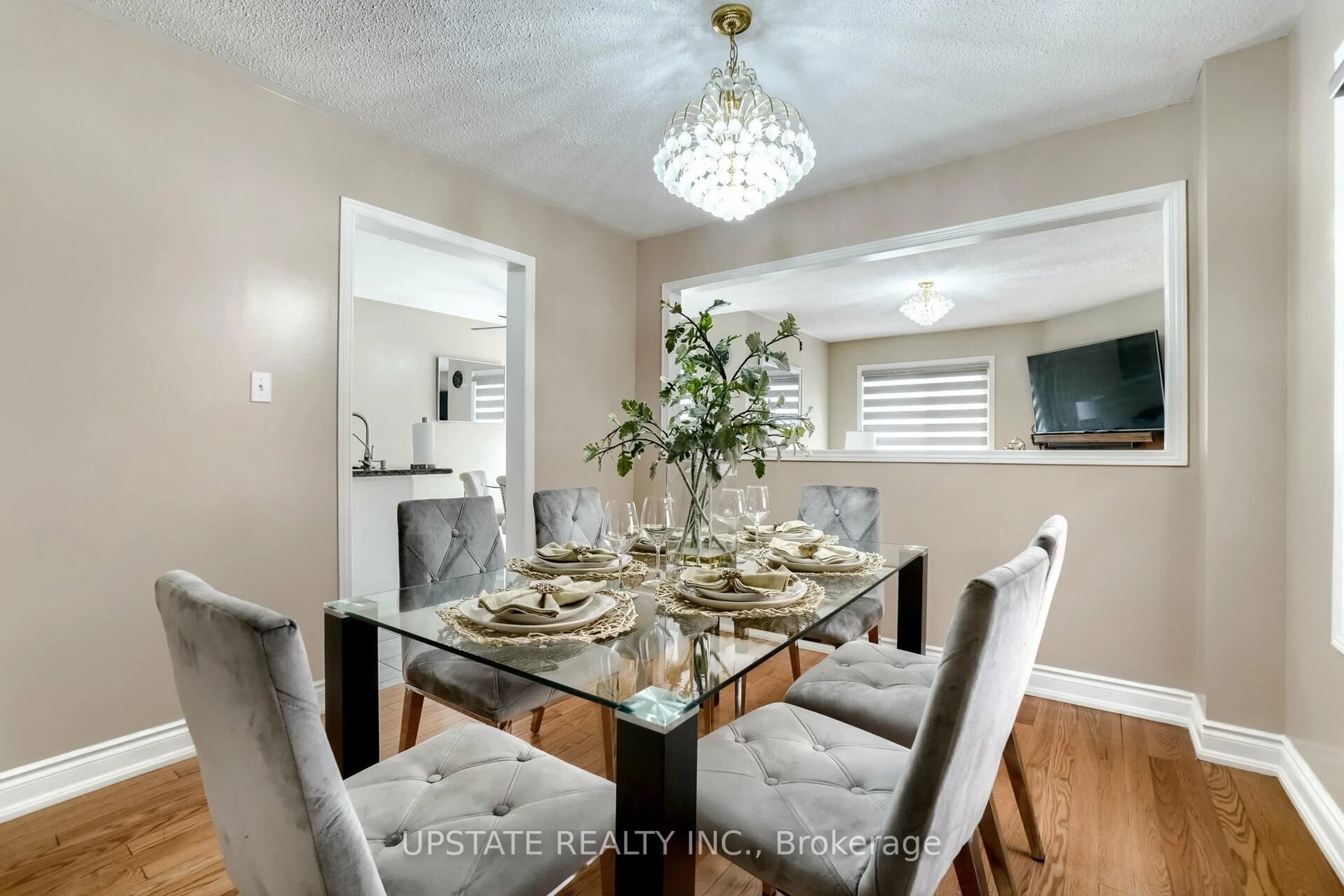 Dining room, unknown for 99 Prairie Rose Circ, Brampton Ontario L6R 1R7