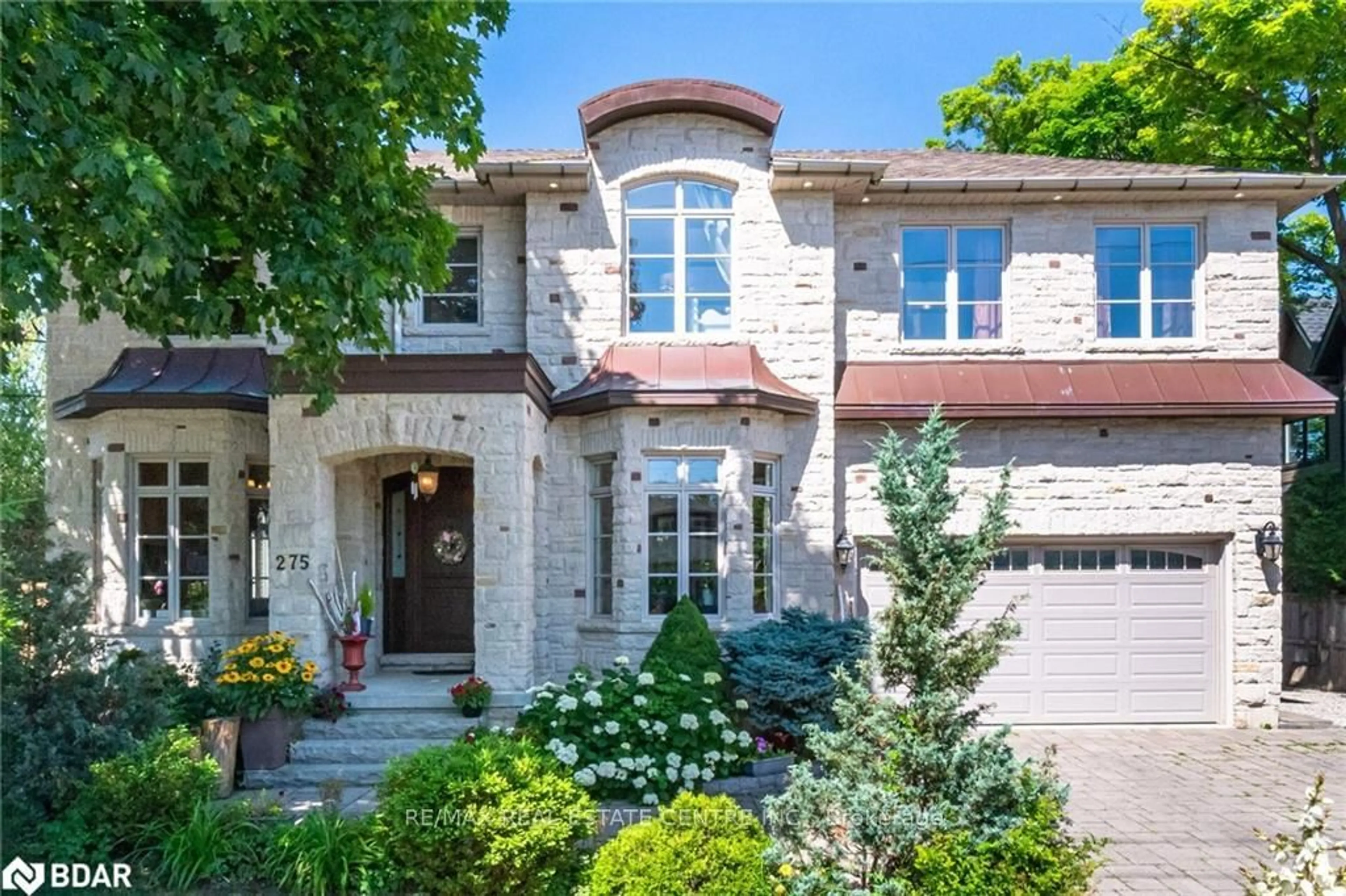 Home with brick exterior material, street for 275 Martin St, Milton Ontario L9T 2R7