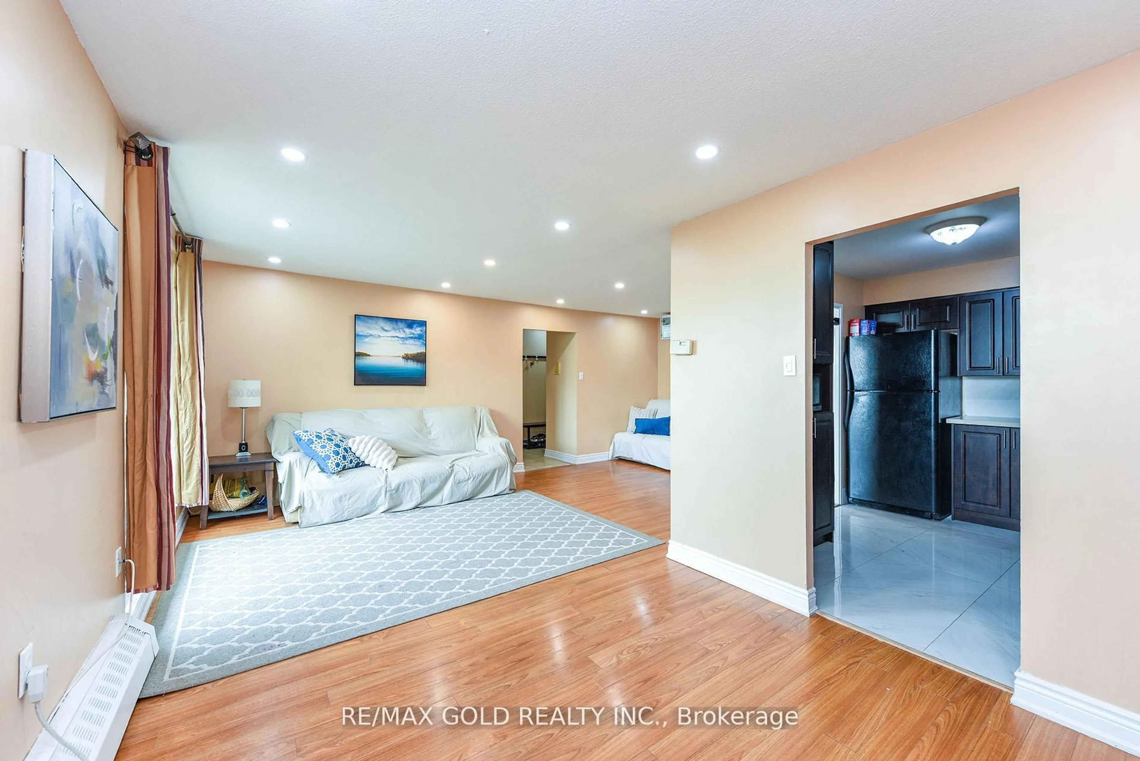 Unknown for 3555 DERRY Rd #605, Mississauga Ontario L4T 1B2