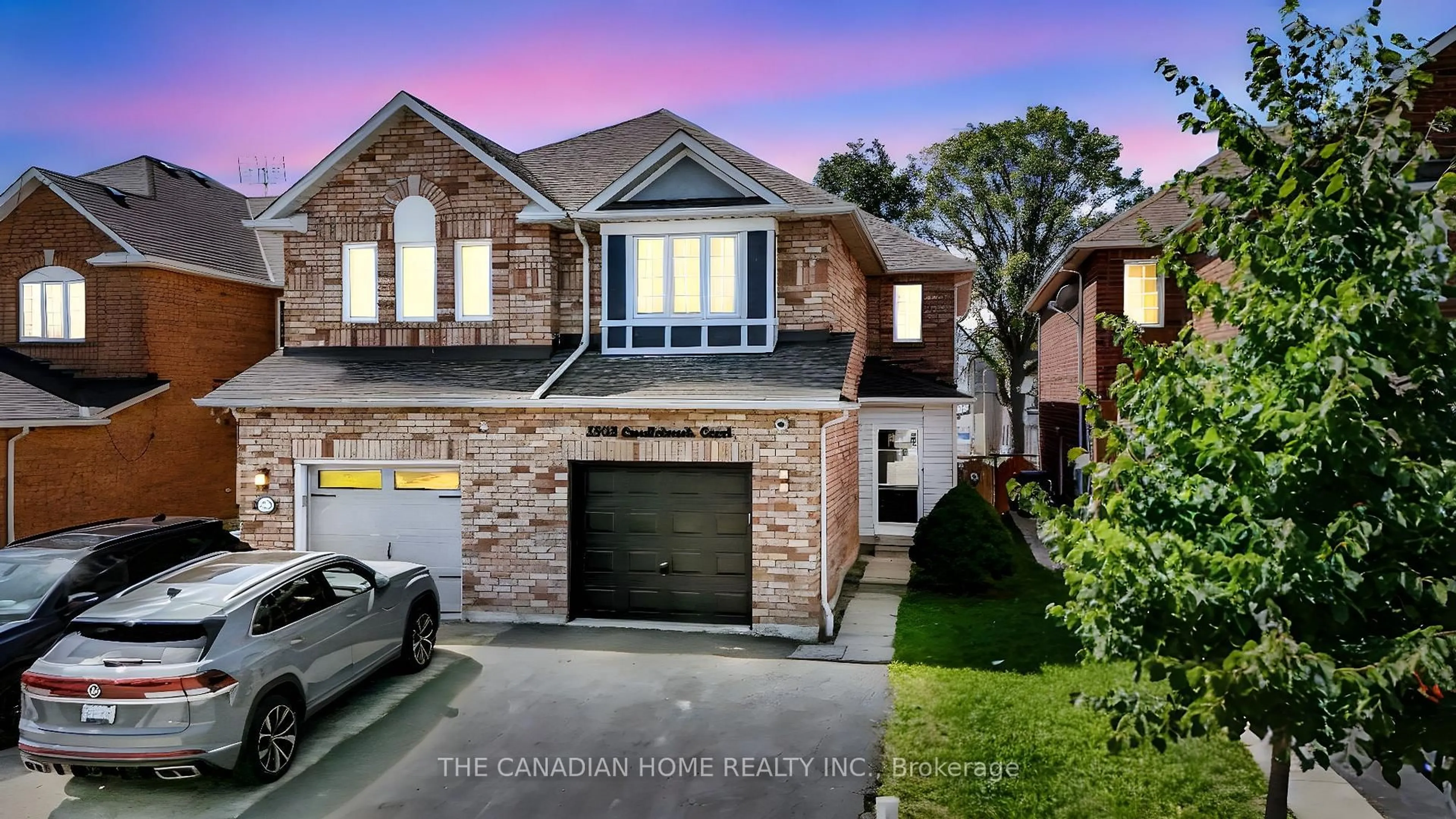 Home with brick exterior material, street for 5938 Candlebrook Crt, Mississauga Ontario L5V 2V5
