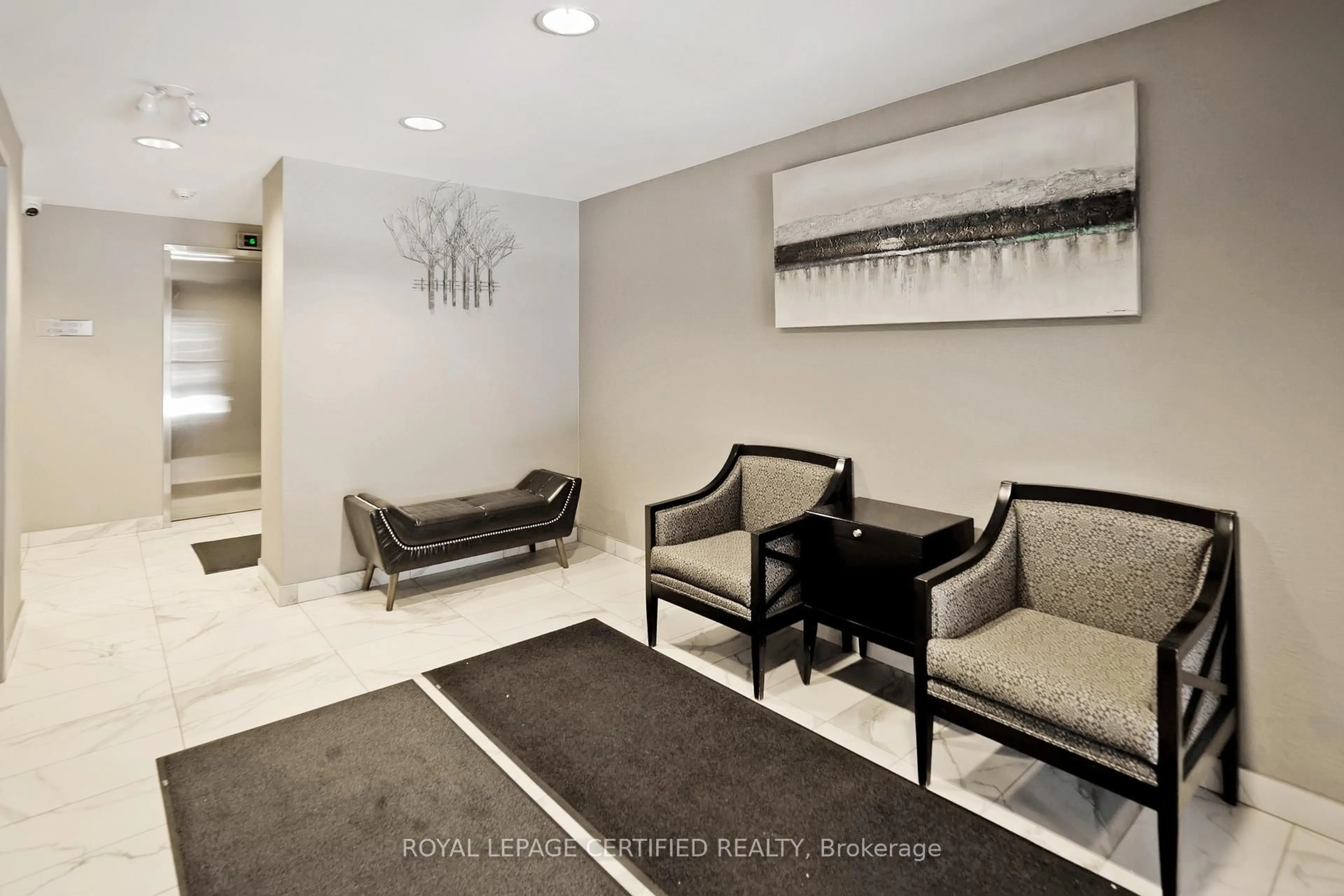 Unknown for 32 Tannery St #502, Mississauga Ontario L5M 1V1