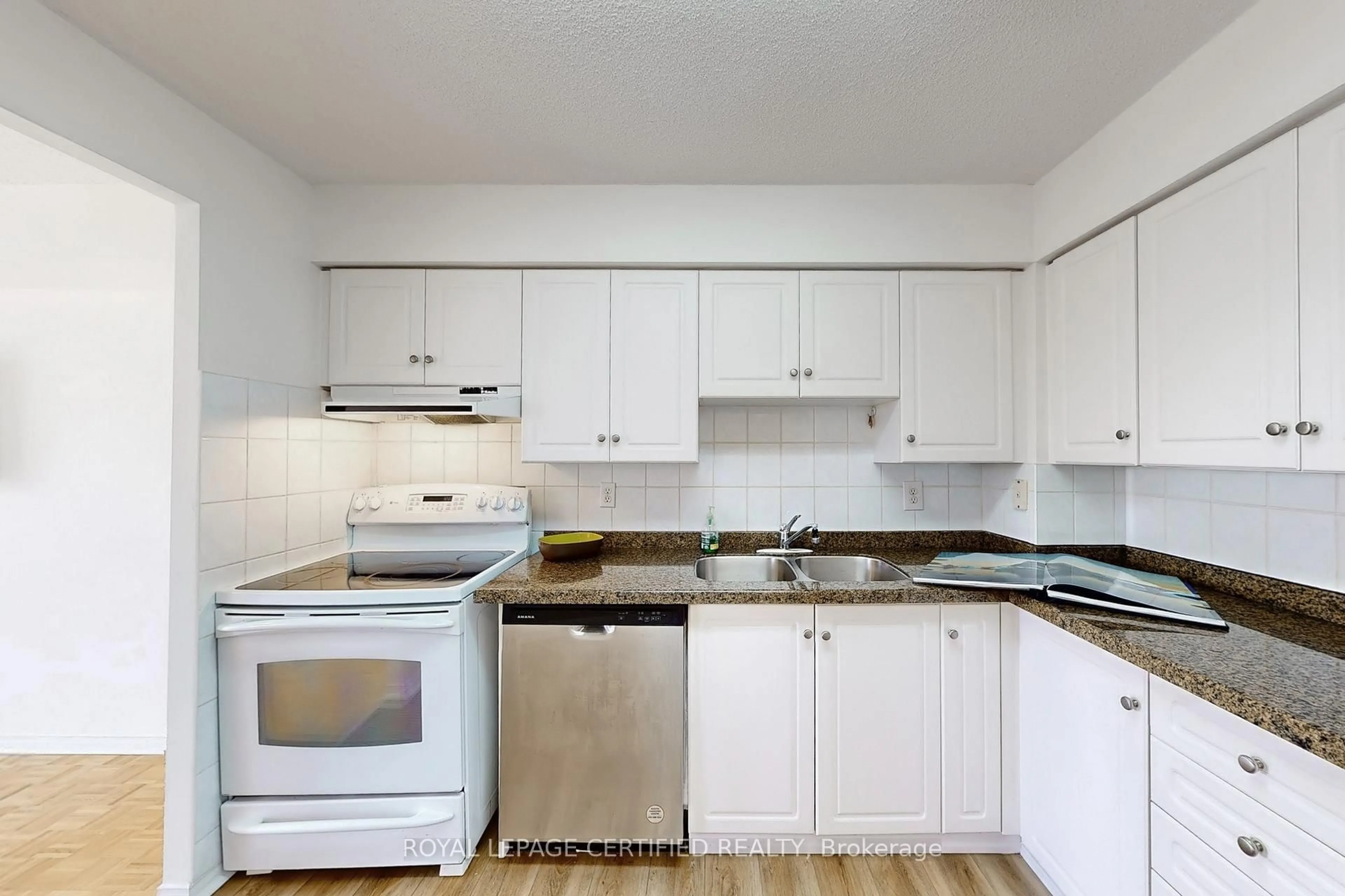 Standard kitchen, wood/laminate floor for 32 Tannery St #502, Mississauga Ontario L5M 1V1