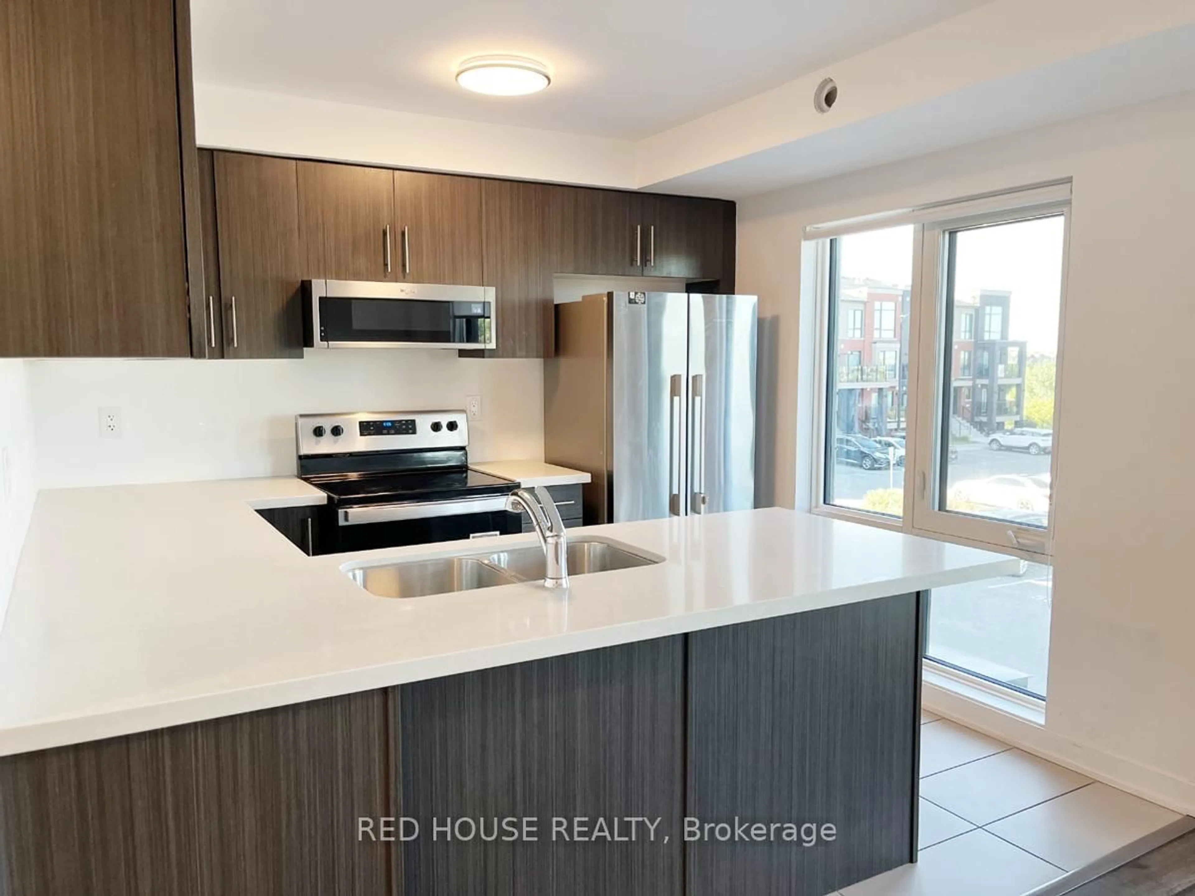 Open concept kitchen, unknown for 175 Veterans Dr #3, Brampton Ontario L7A 5L2