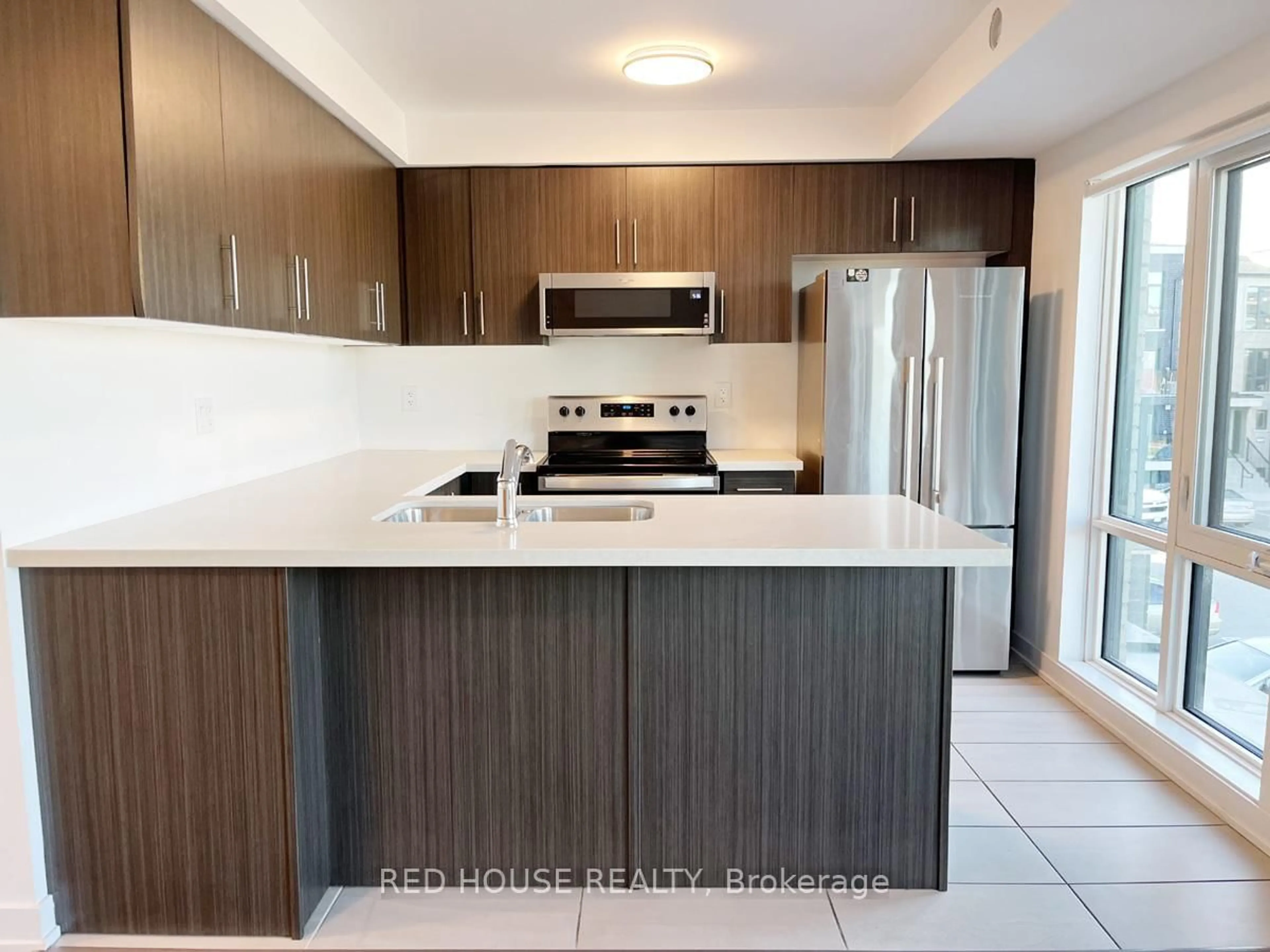 Standard kitchen, unknown for 175 Veterans Dr #3, Brampton Ontario L7A 5L2