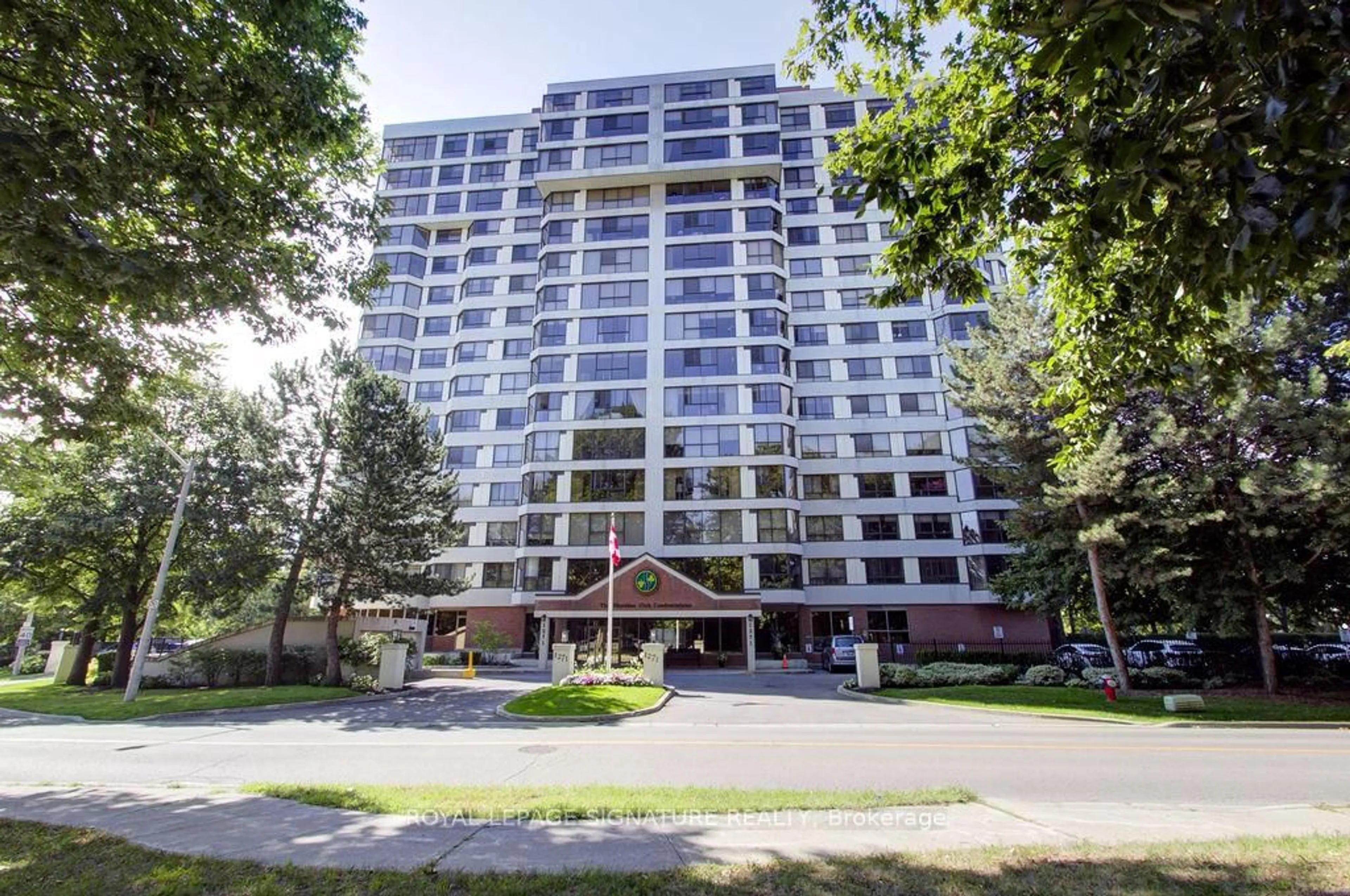Unknown for 1271 Walden Circ #704, Mississauga Ontario L3J 4R4