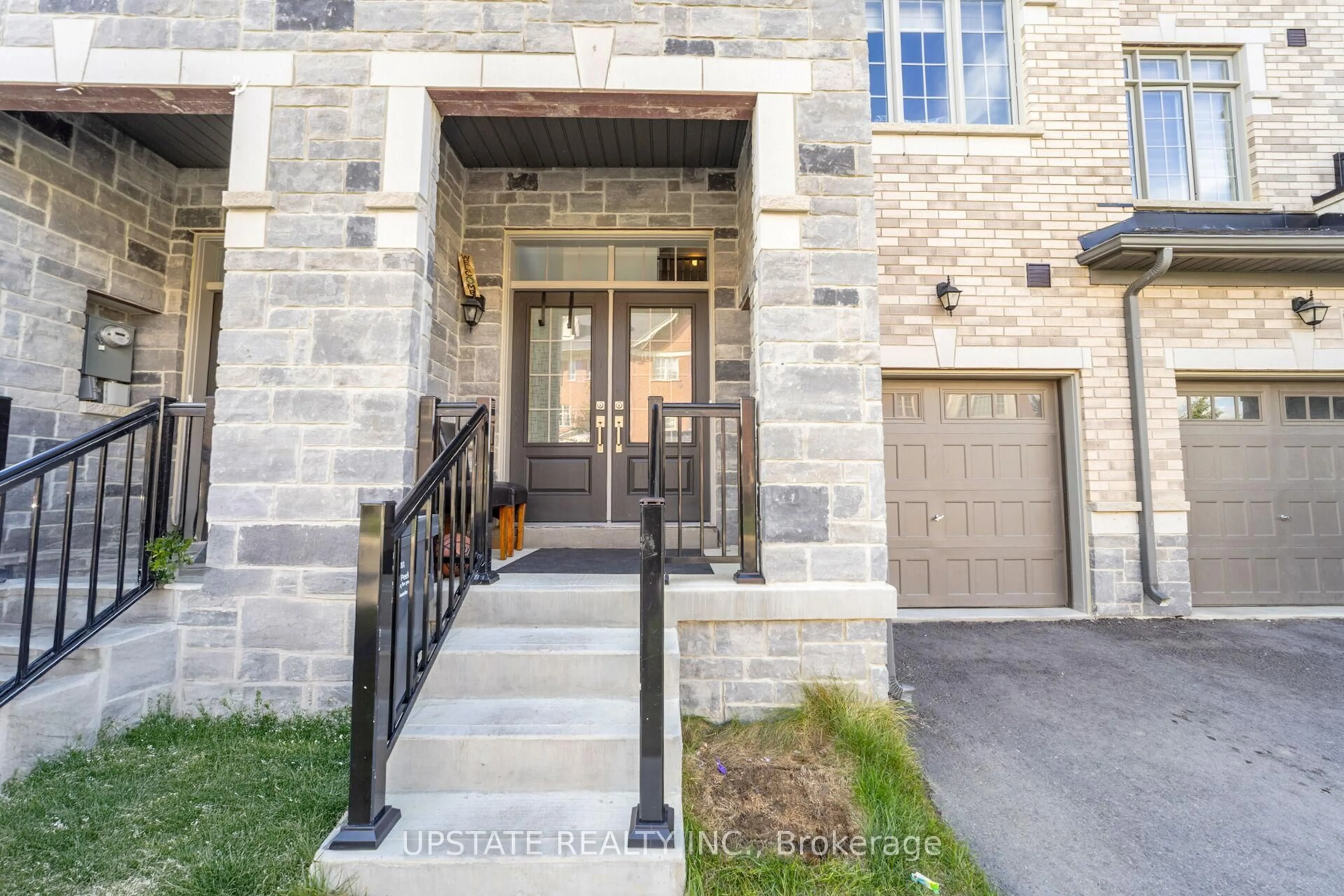 Unknown for 44 Foxsparrow Rd, Brampton Ontario L6R 4E1