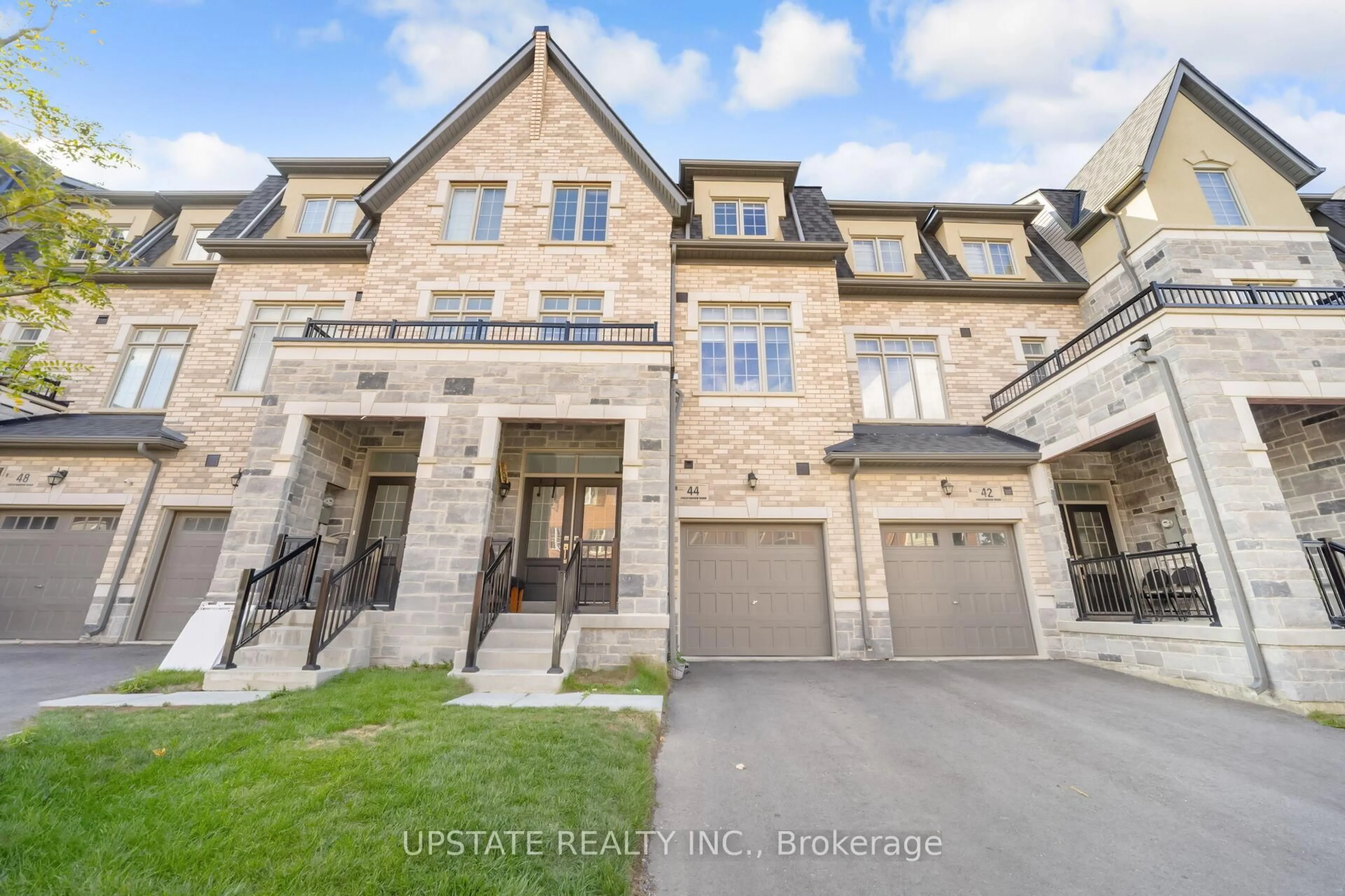 Home with brick exterior material, street for 44 Foxsparrow Rd, Brampton Ontario L6R 4E1