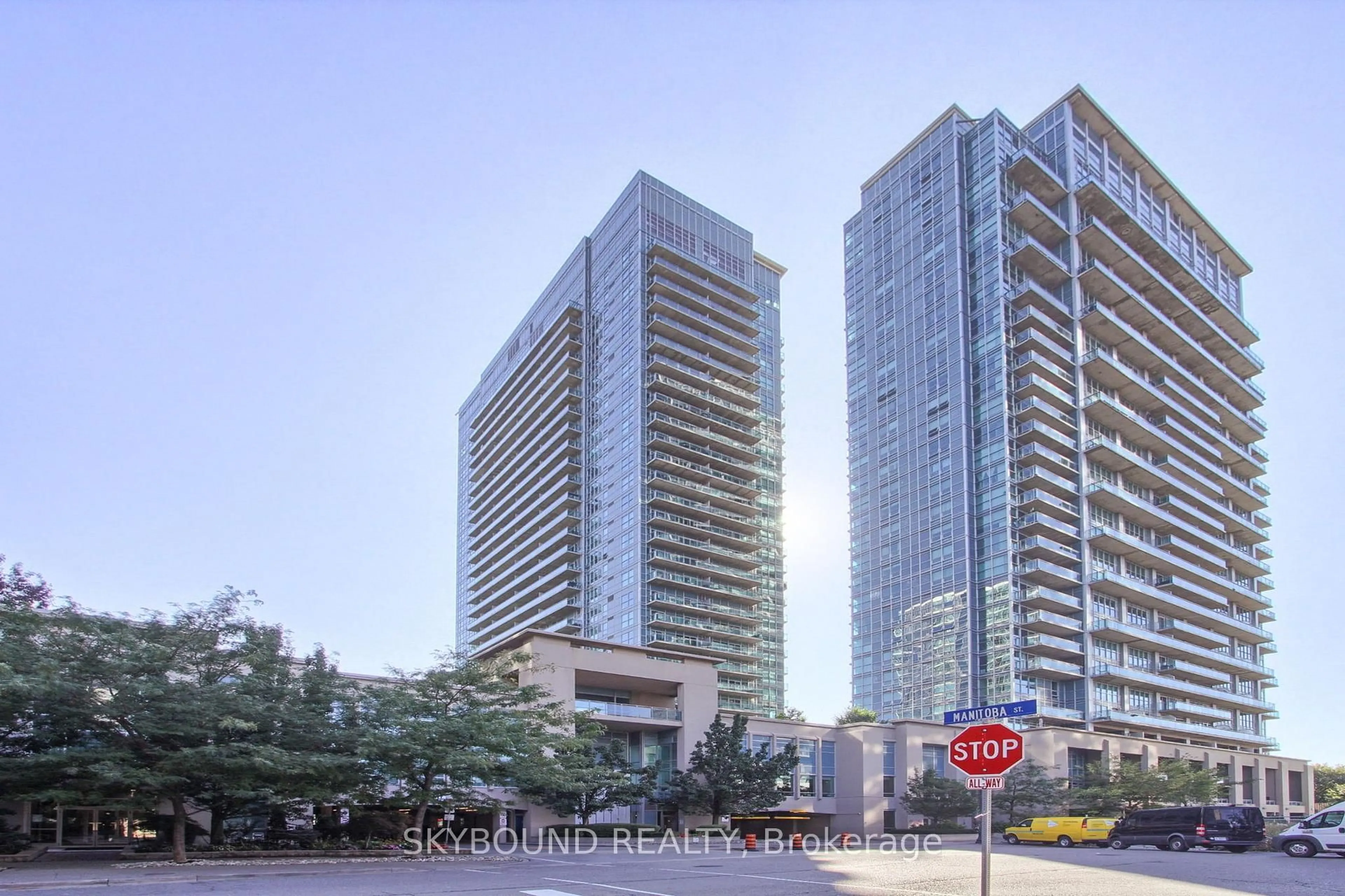 Unknown for 165 Legion Rd #2723, Toronto Ontario M8Y 0B3