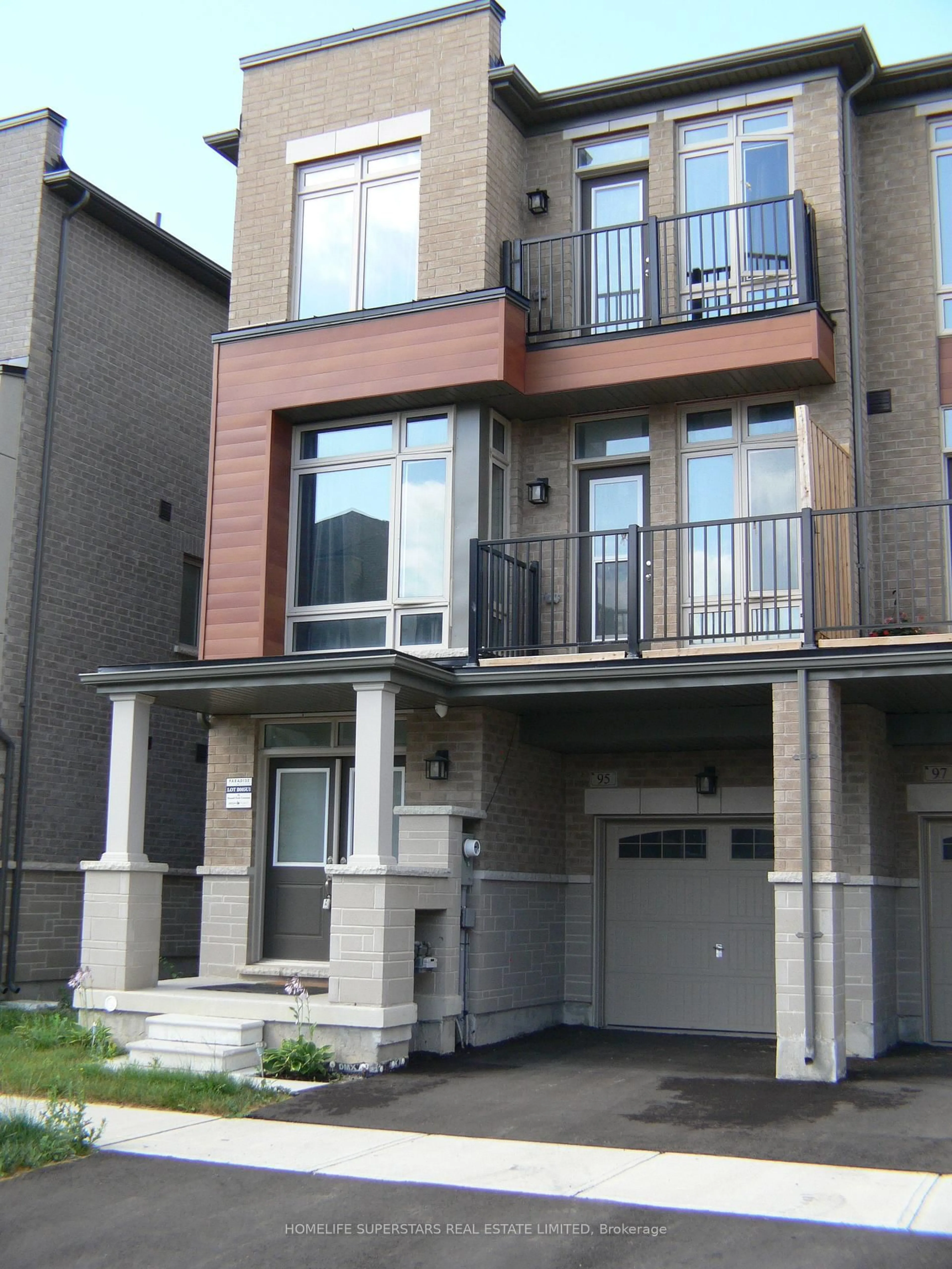 Unknown for 95 Donald Ficht Cres, Brampton Ontario L7A 5H7