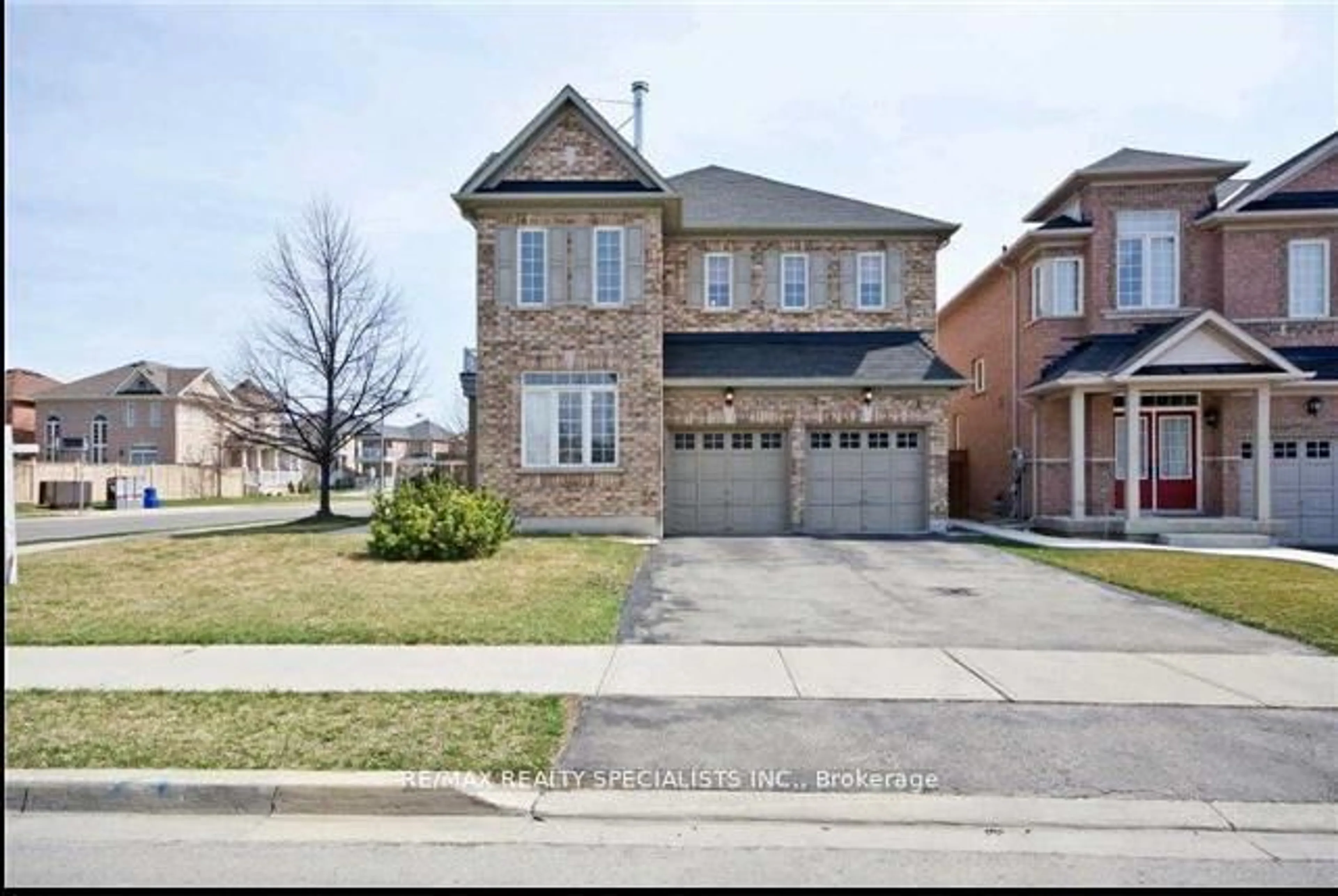 Home with brick exterior material, street for 138 Southlake Blvd, Brampton Ontario L6V 4S7