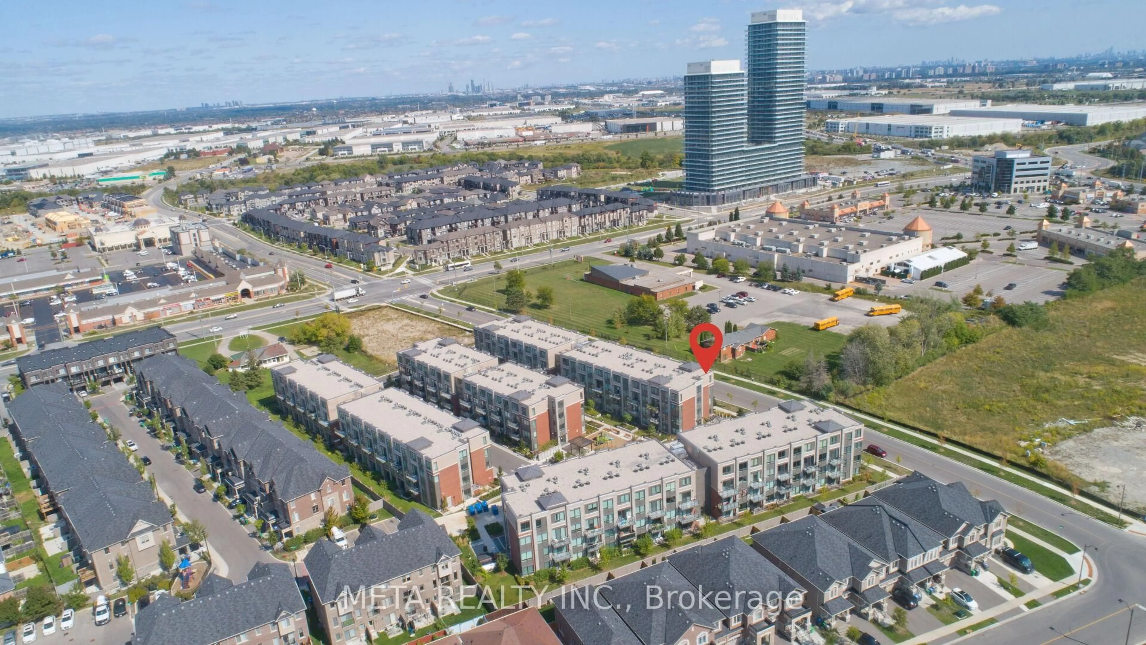 A pic from outside/outdoor area/front of a property/back of a property/a pic from drone, city buildings view from balcony for 95 Attmar Dr #112, Brampton Ontario L6P 0Y6