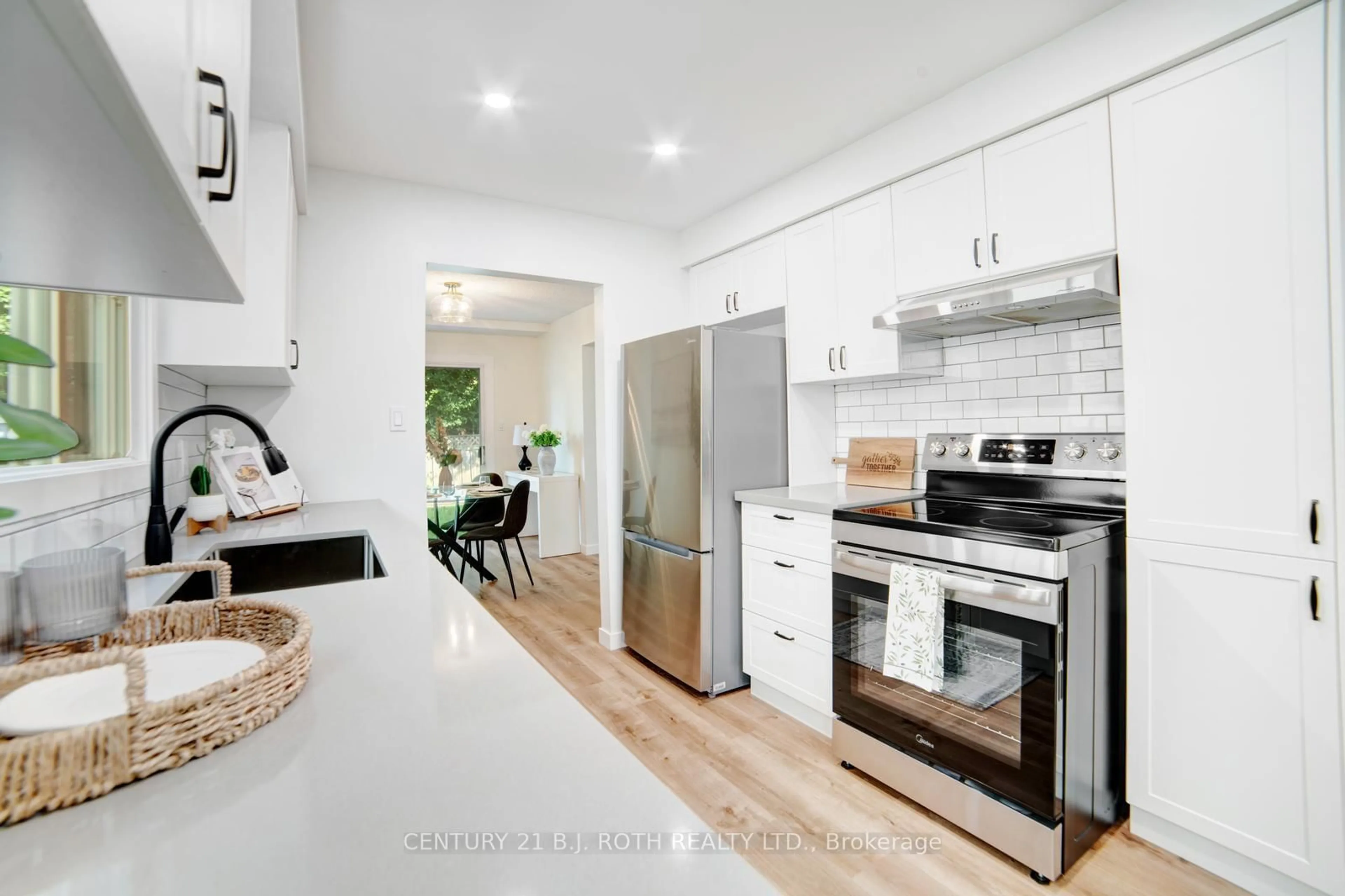 Open concept kitchen, unknown for 56 Sproule Dr, Brampton Ontario L6V 4B4