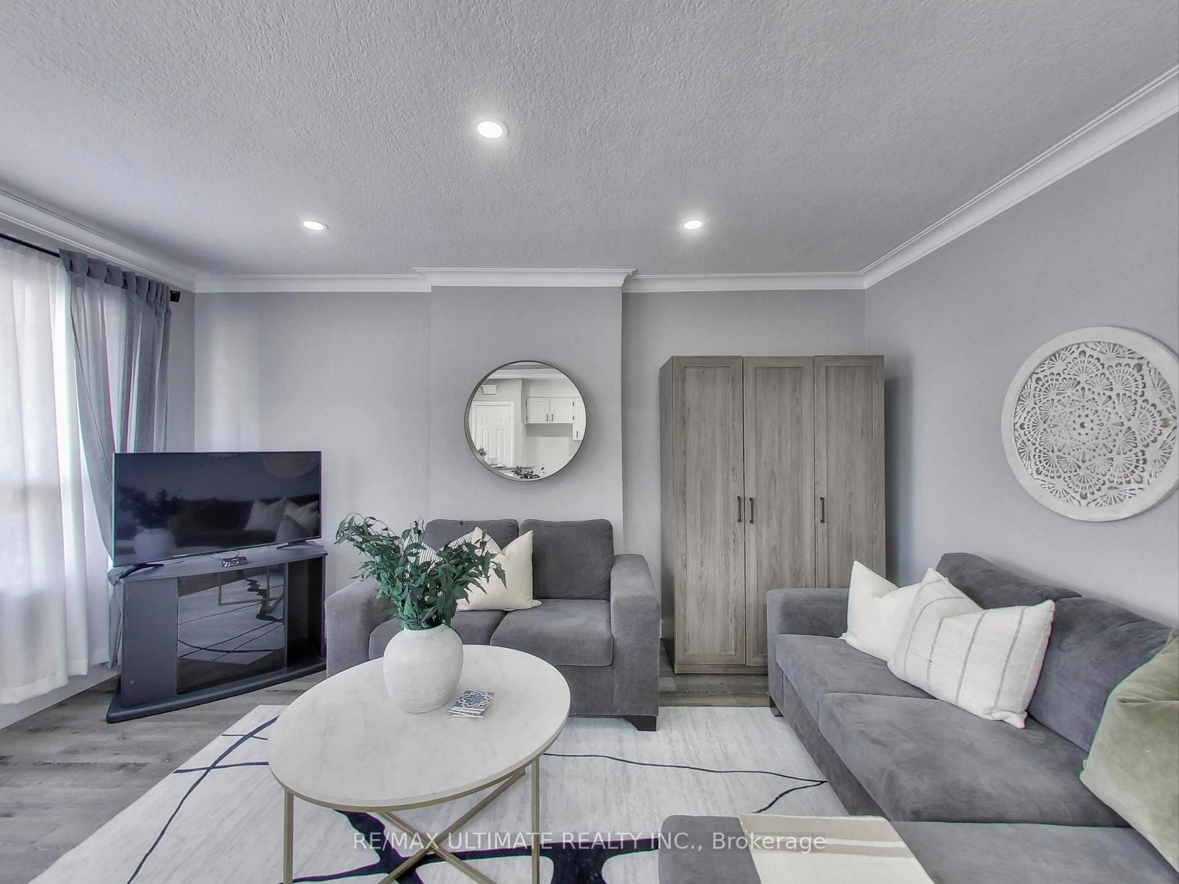 Living room with furniture, unknown for 107 Livingstone Ave, Toronto Ontario M6E 2L7