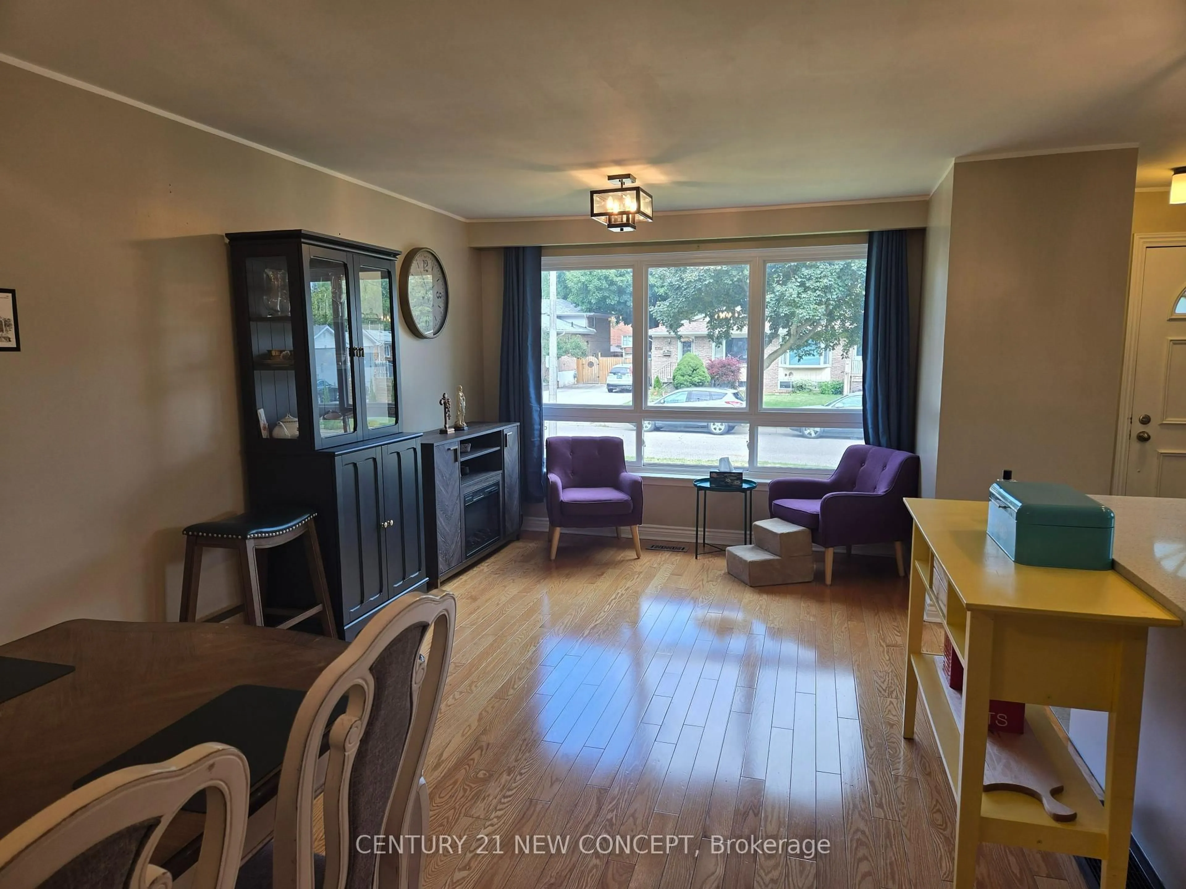 Unknown for 412 Melores Dr, Burlington Ontario L7L 4T8