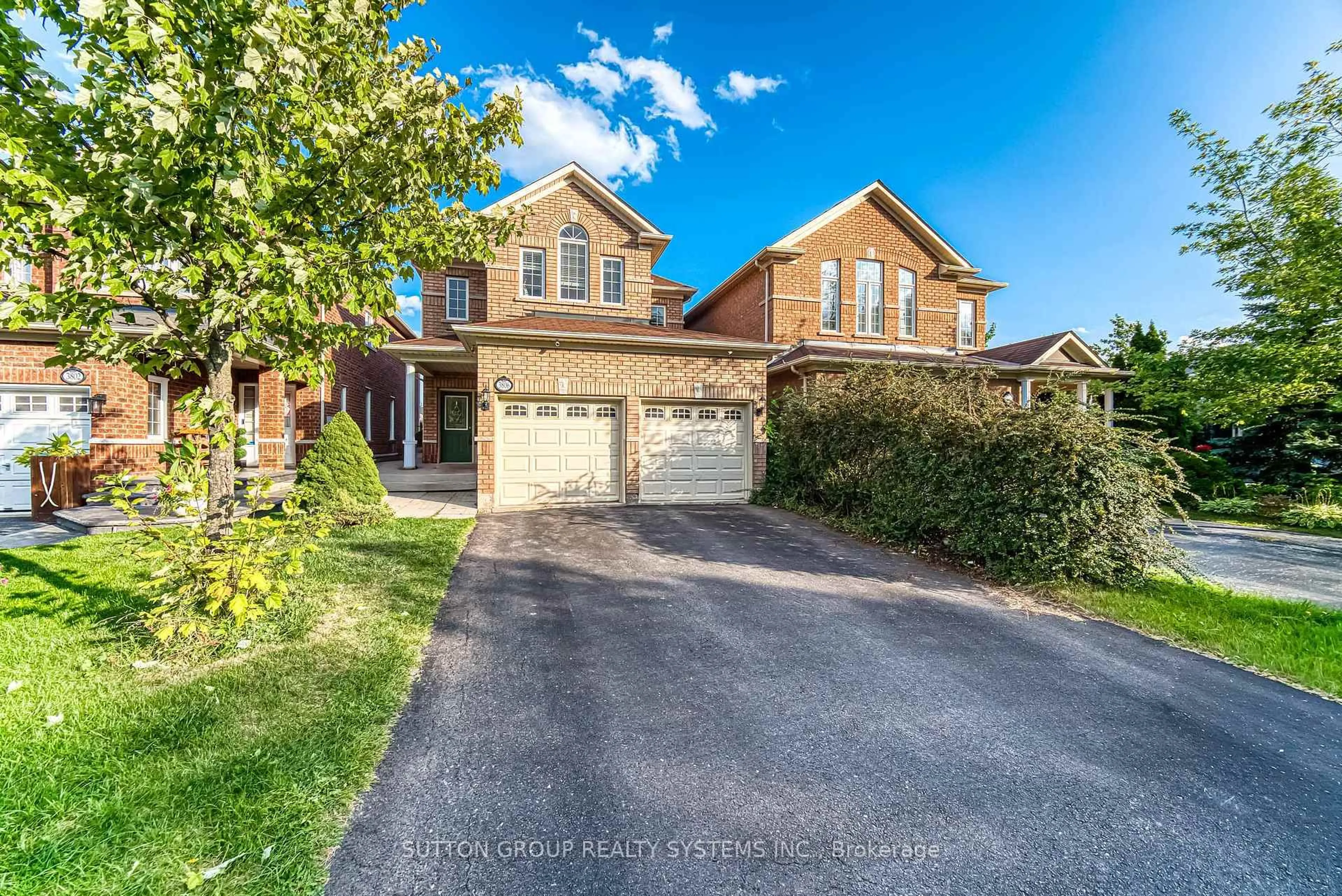 Home with brick exterior material, street for 3806 Quiet Creek Dr, Mississauga Ontario L5M 8A9