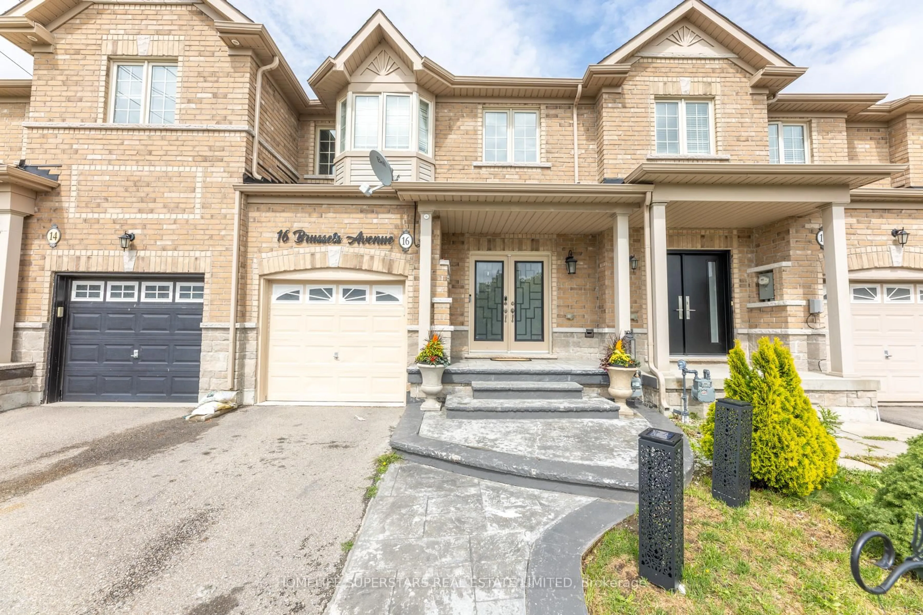 Home with brick exterior material, street for 16 Brussels Ave, Brampton Ontario L6Z 0A5