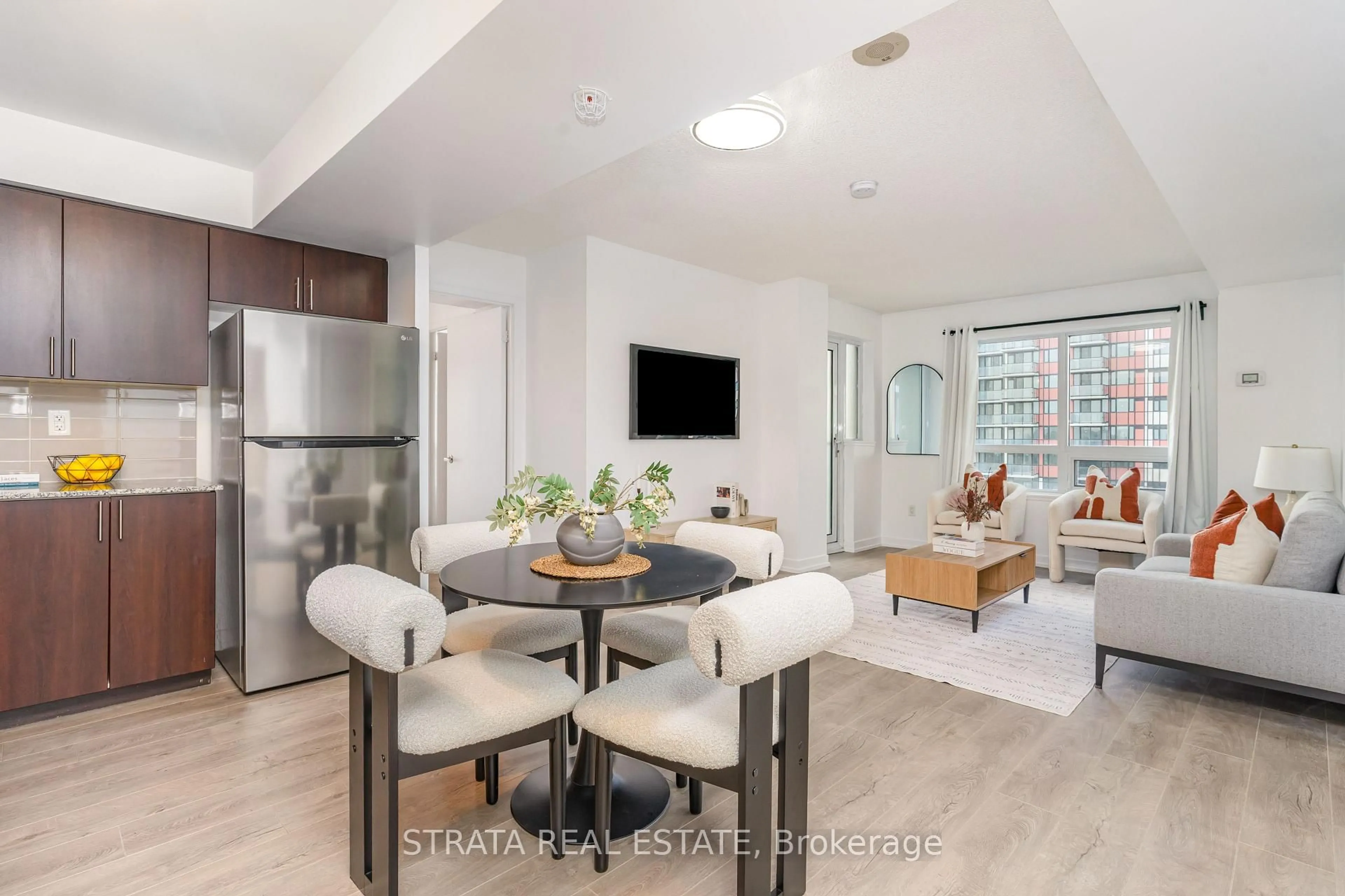Open concept kitchen, unknown for 1410 Dupont St #1609, Toronto Ontario M6H 2B1