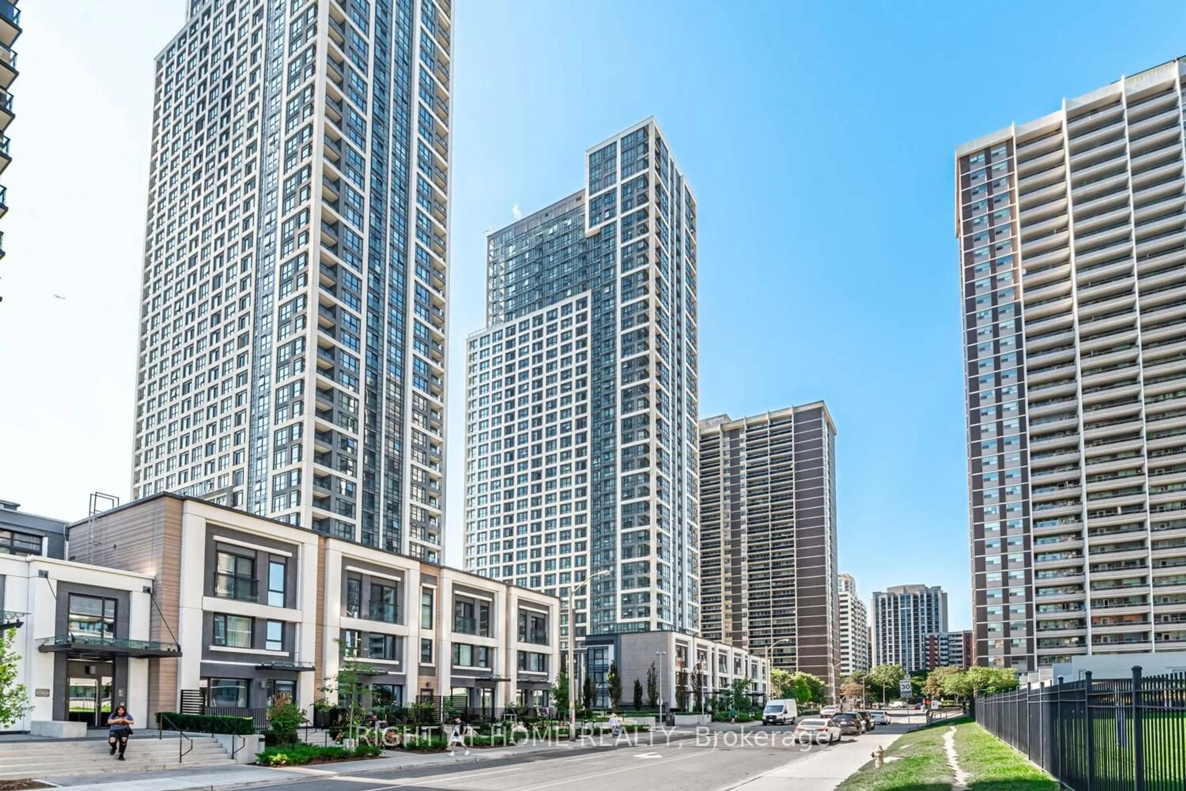 Unknown for 9 Mabelle Ave #318, Toronto Ontario M9A 0E1