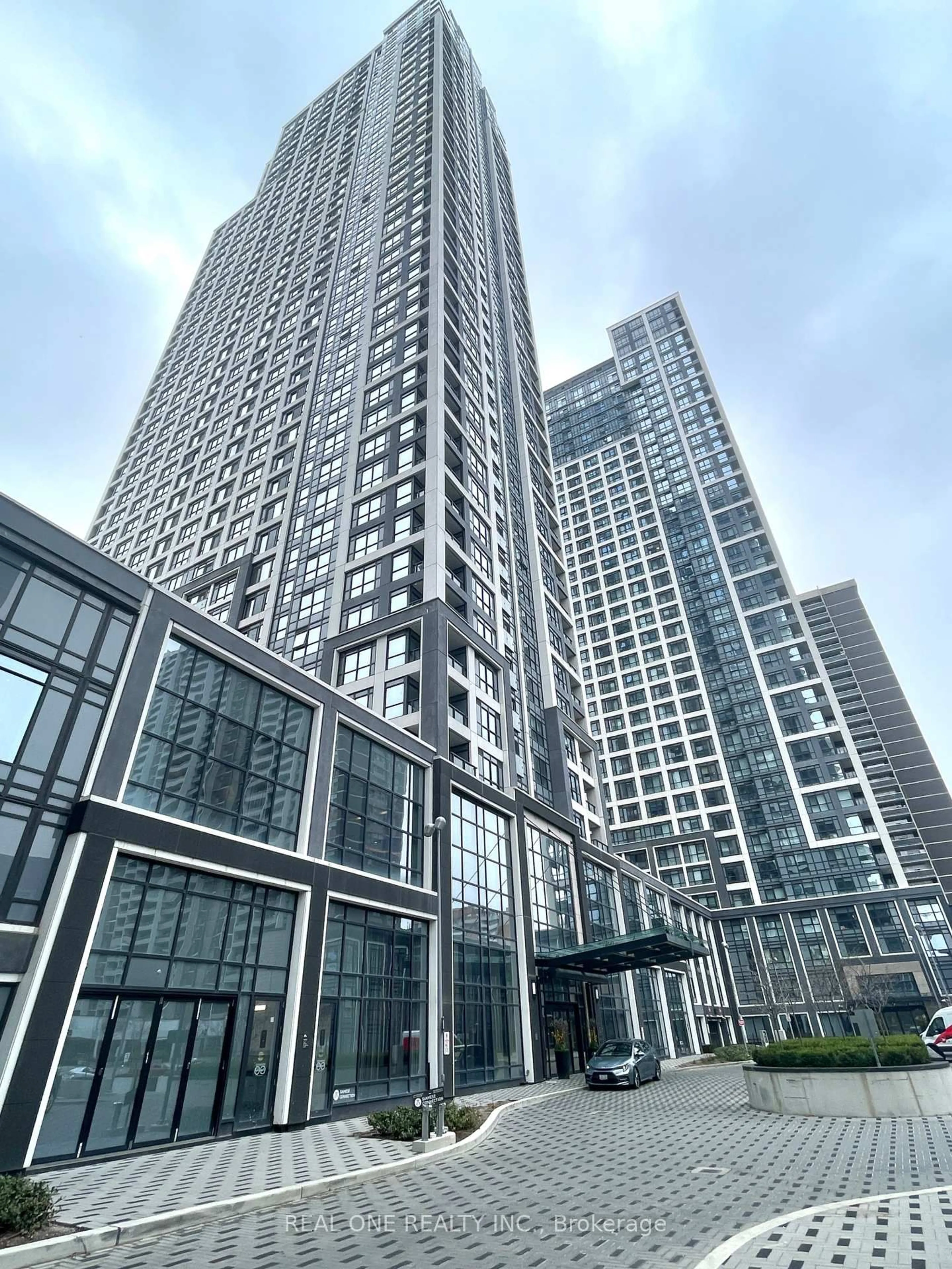 Indoor foyer for 5 Mabelle Ave #733, Toronto Ontario M9A 0C8