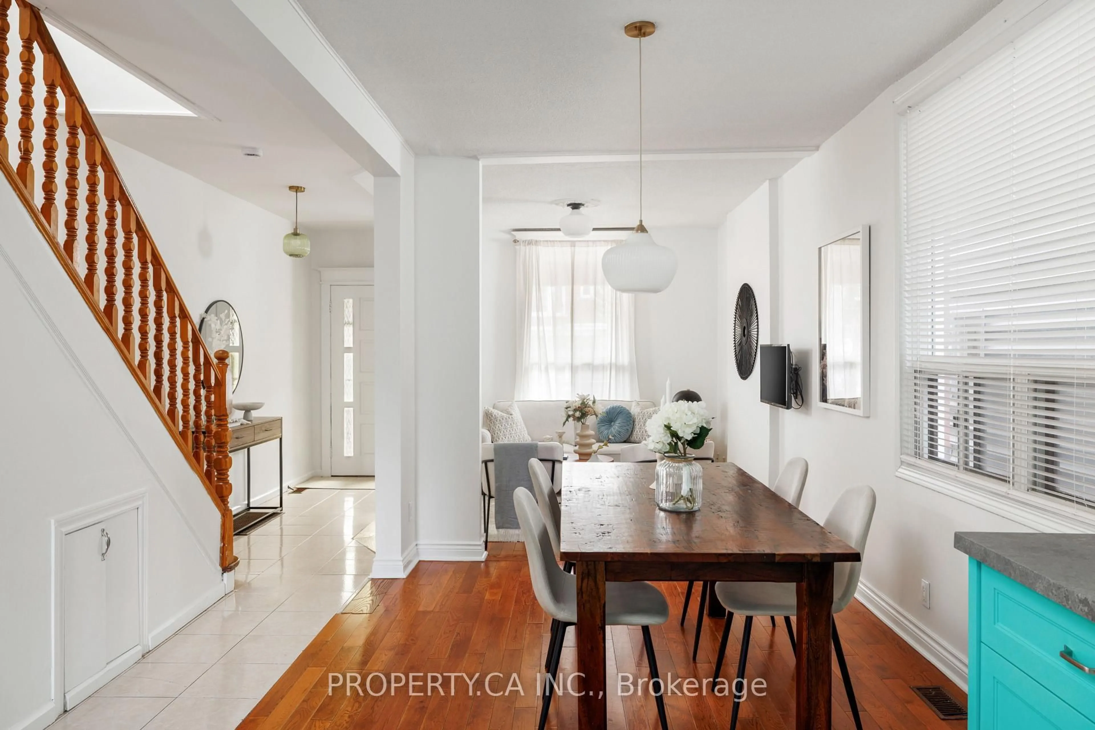 Dining room, unknown for 304 Wallace Ave, Toronto Ontario M6P 3N4