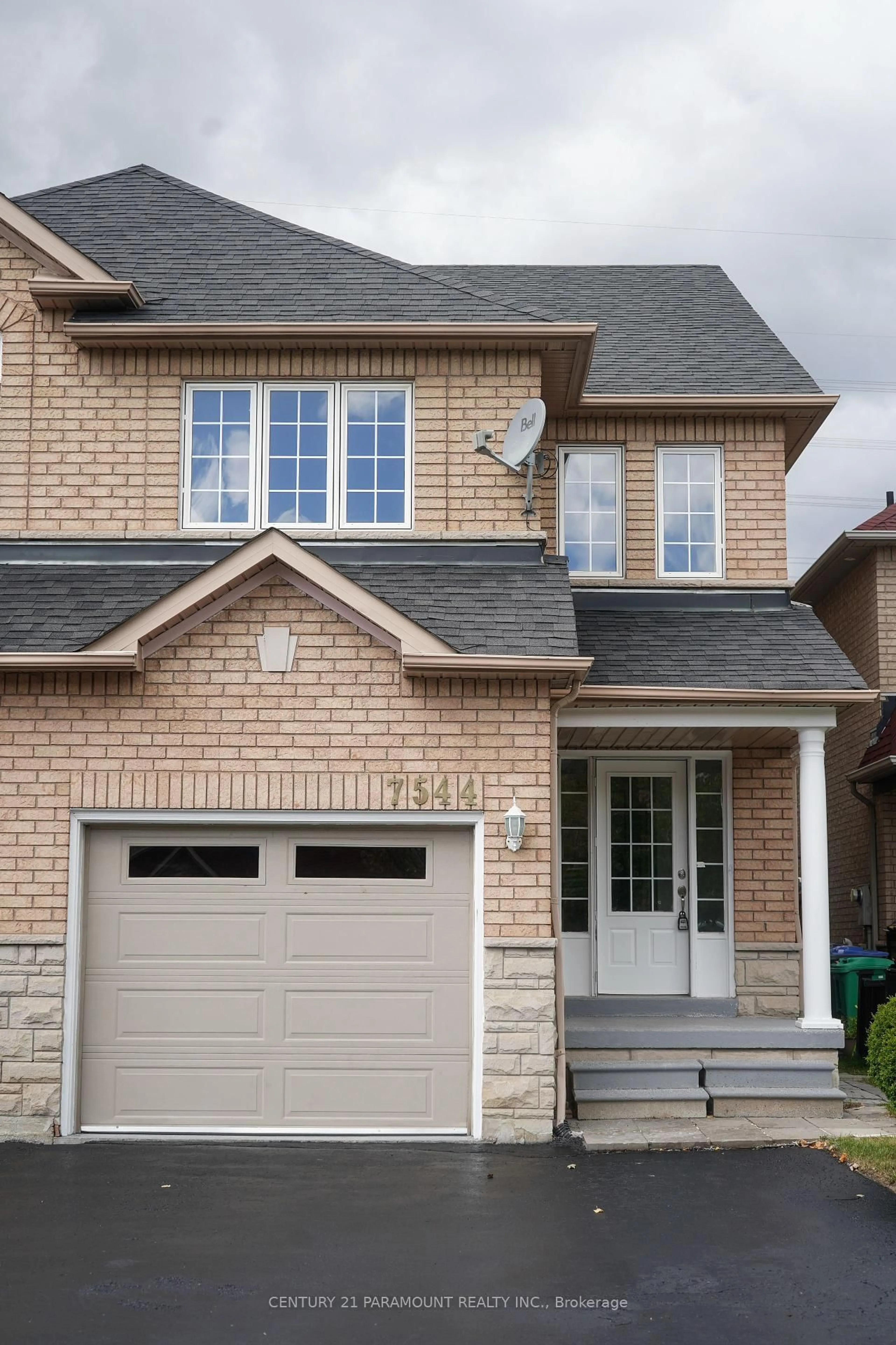 Home with brick exterior material, street for 7544 Black Walnut Tr, Mississauga Ontario L5N 8A9