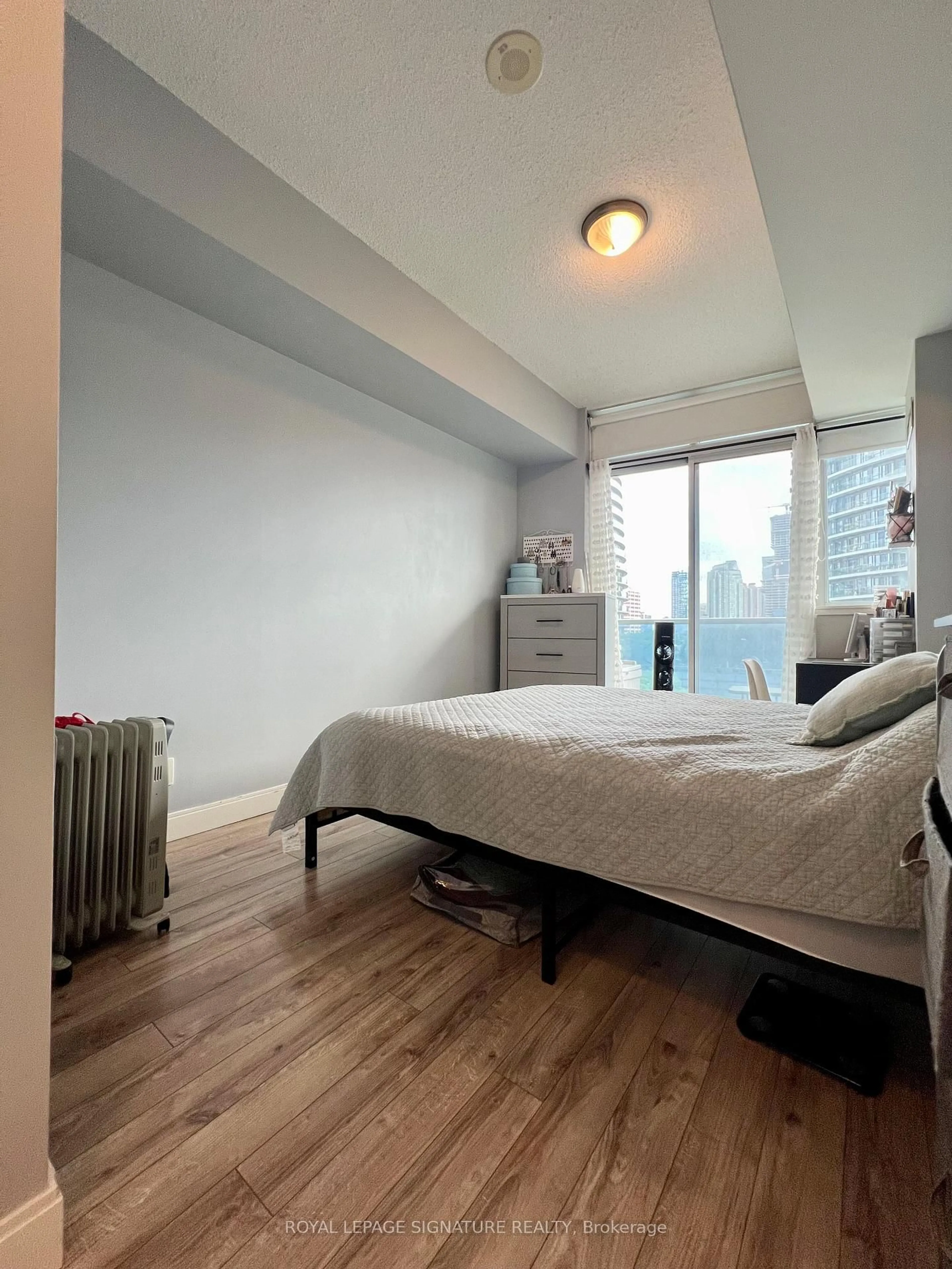 A pic of a room for 80 Absolute Ave #607, Mississauga Ontario L4Z 0A5