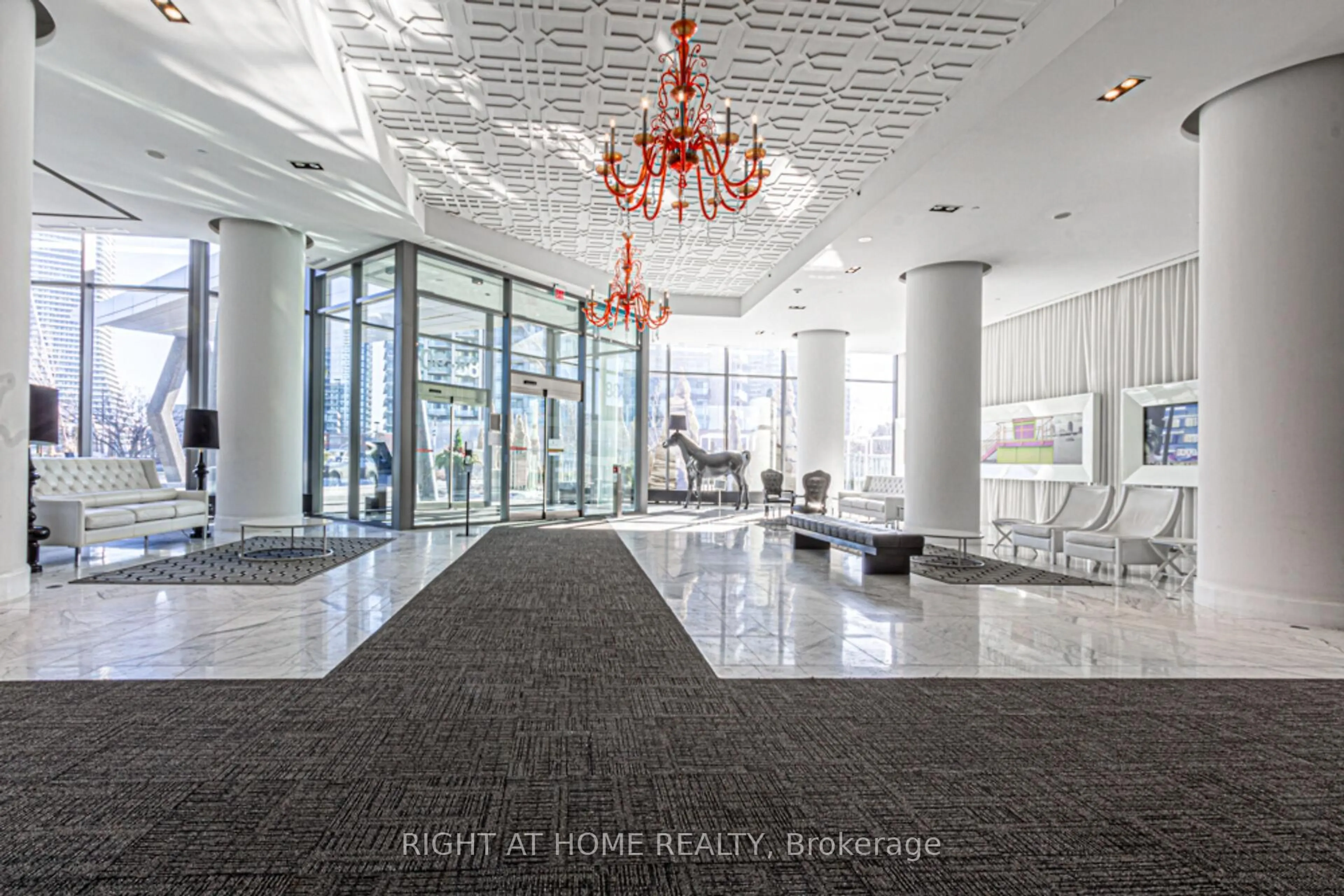 Lobby for 88 Park Lawn Rd #2605, Toronto Ontario M8Y 0B5