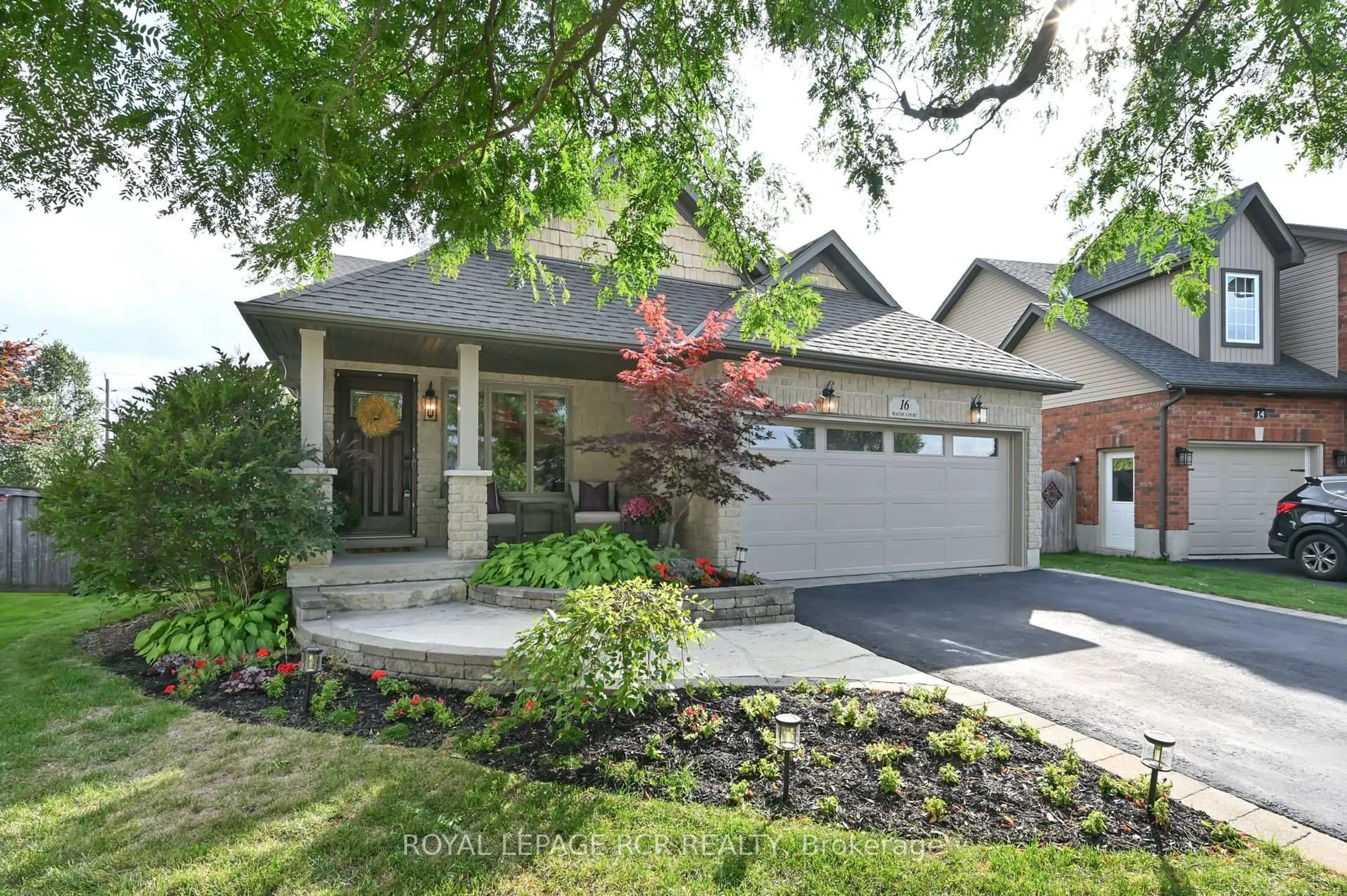 Home with brick exterior material, street for 16 Maude Crt, Orangeville Ontario L9W 0A3