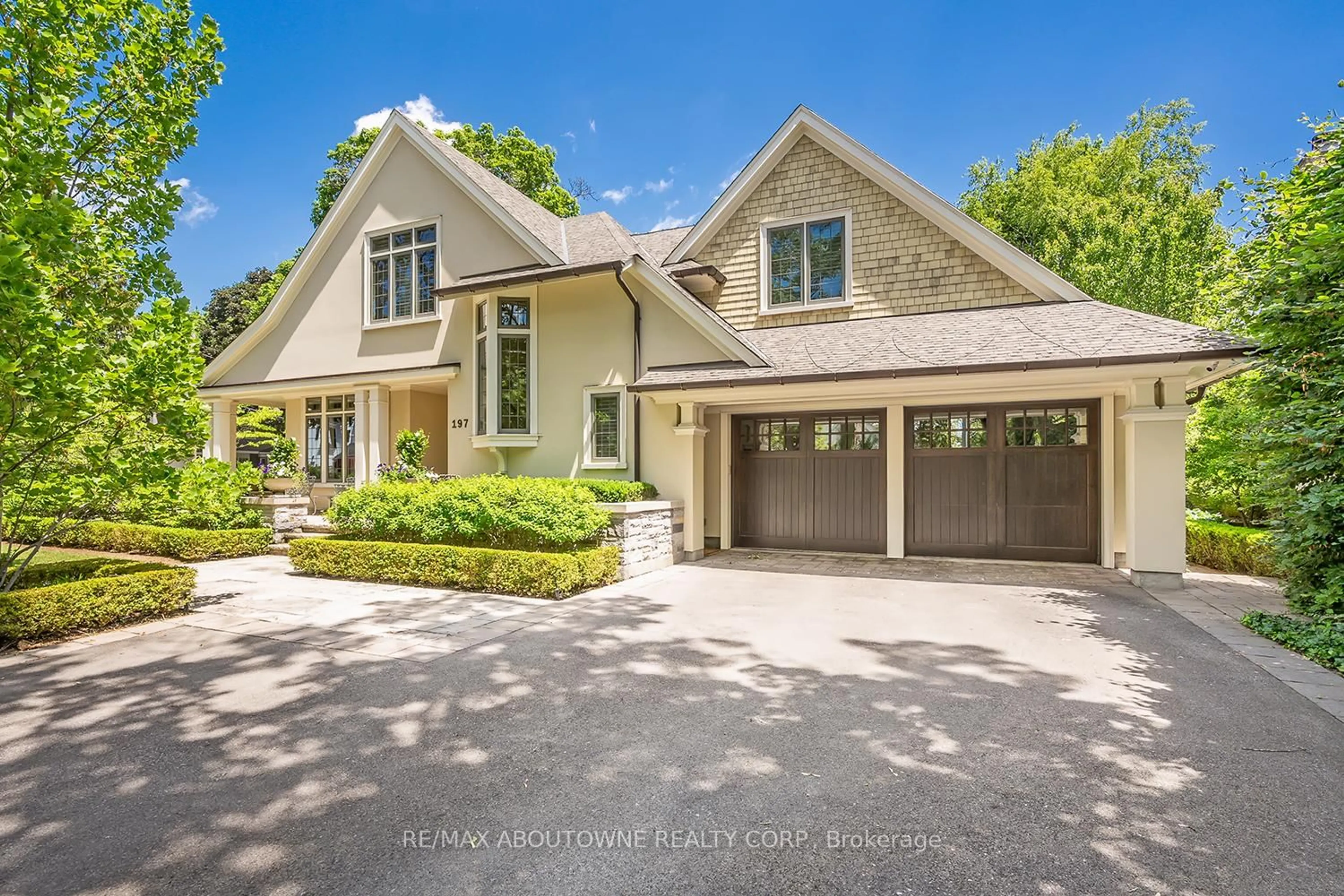 Unknown for 197 Watson Ave, Oakville Ontario L6J 3T9