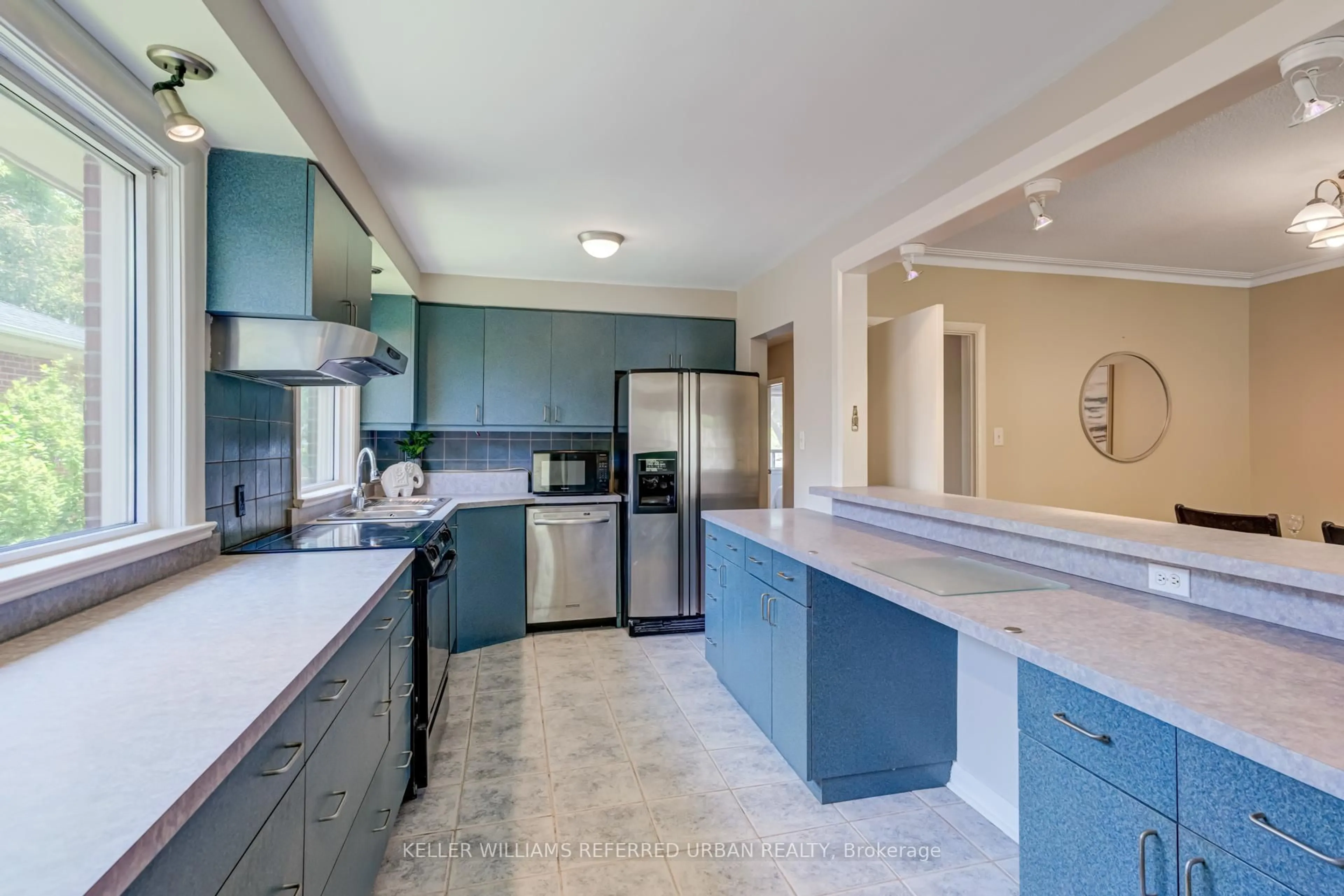 Open concept kitchen, ceramic/tile floor for 3991 Bloor St, Toronto Ontario M9B 1M2