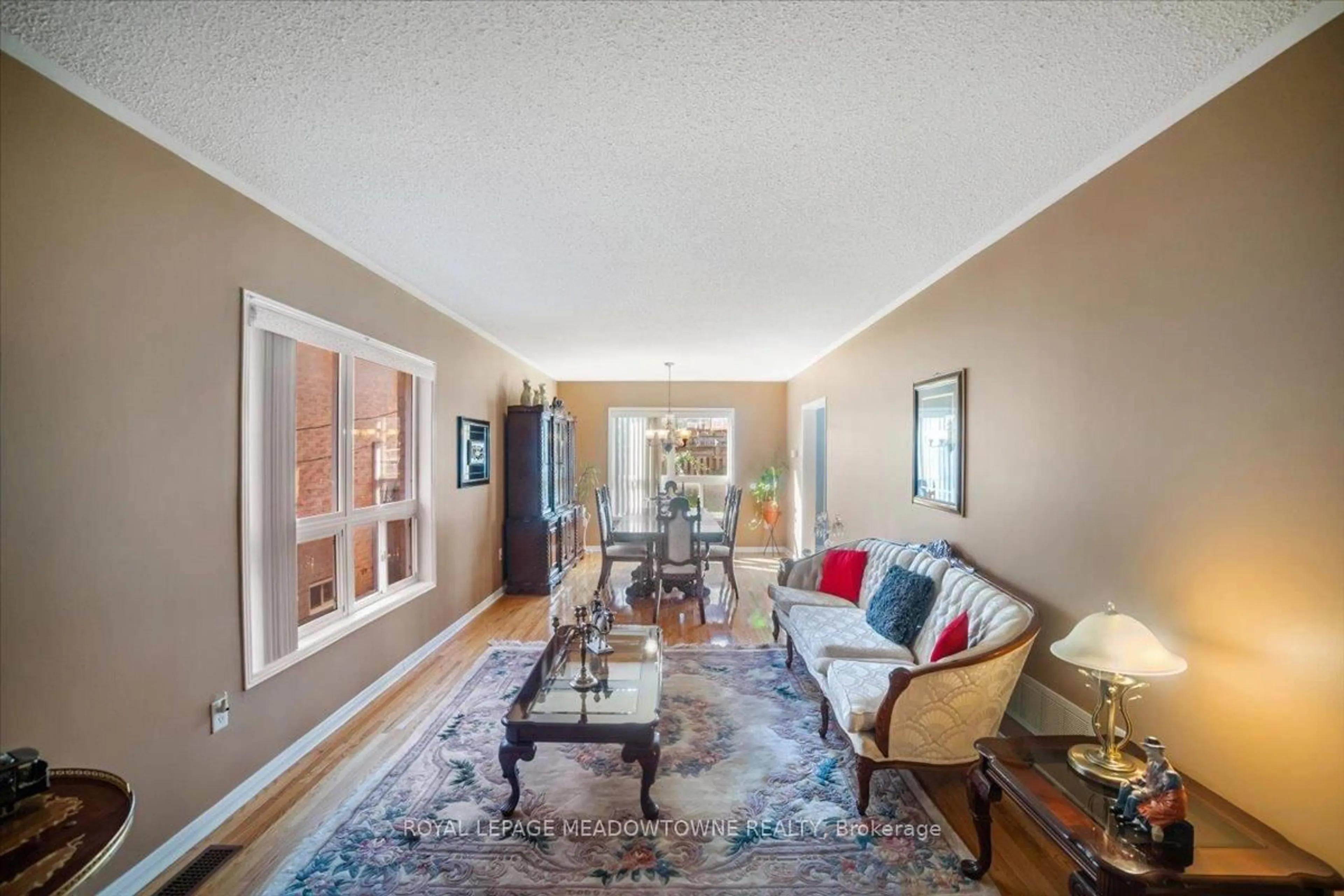 Living room with furniture, unknown for 13 Albright Rd, Brampton Ontario L6X 5C8