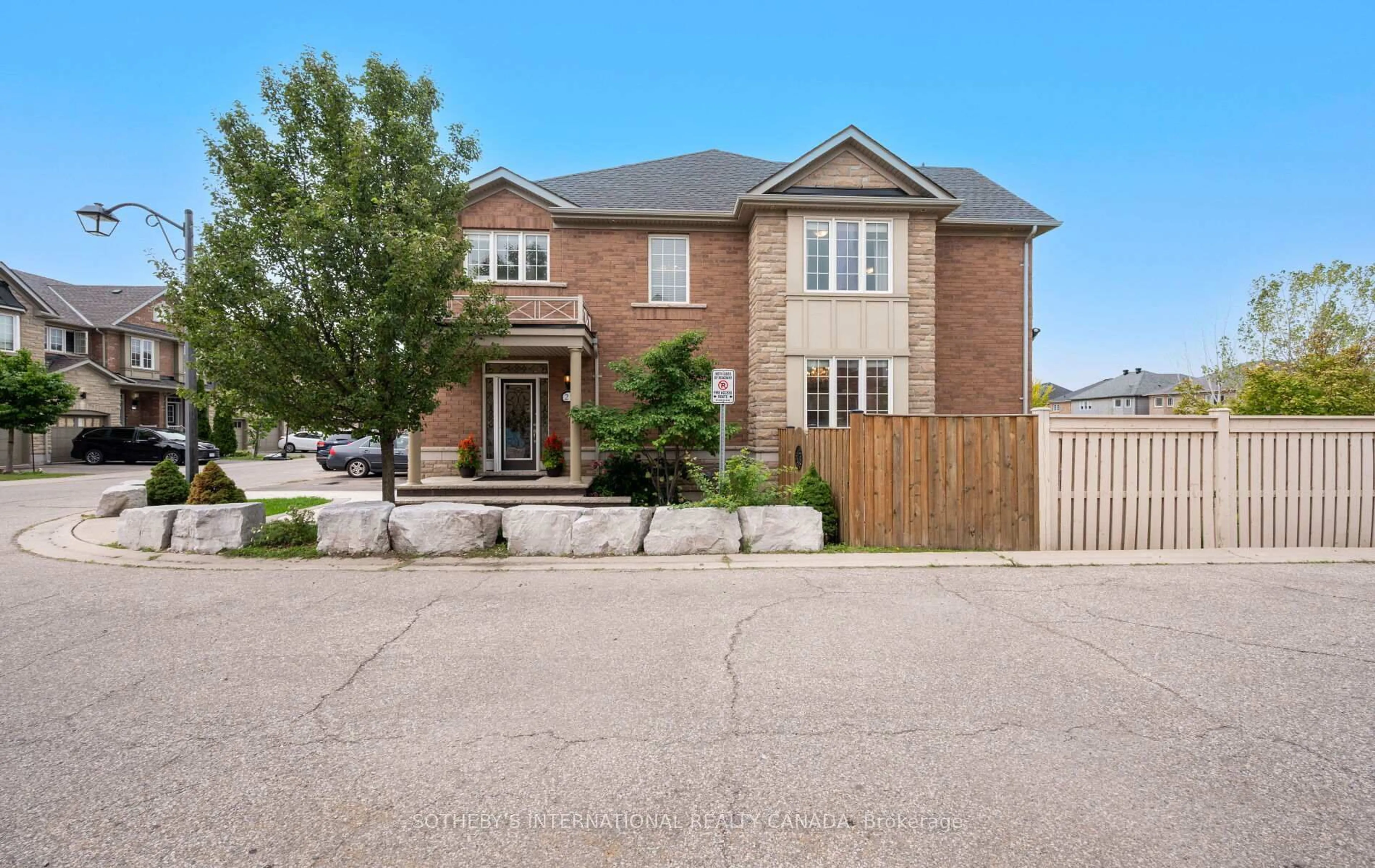 Home with brick exterior material, street for 745 Farmstead Dr #21, Milton Ontario L9T 8B1