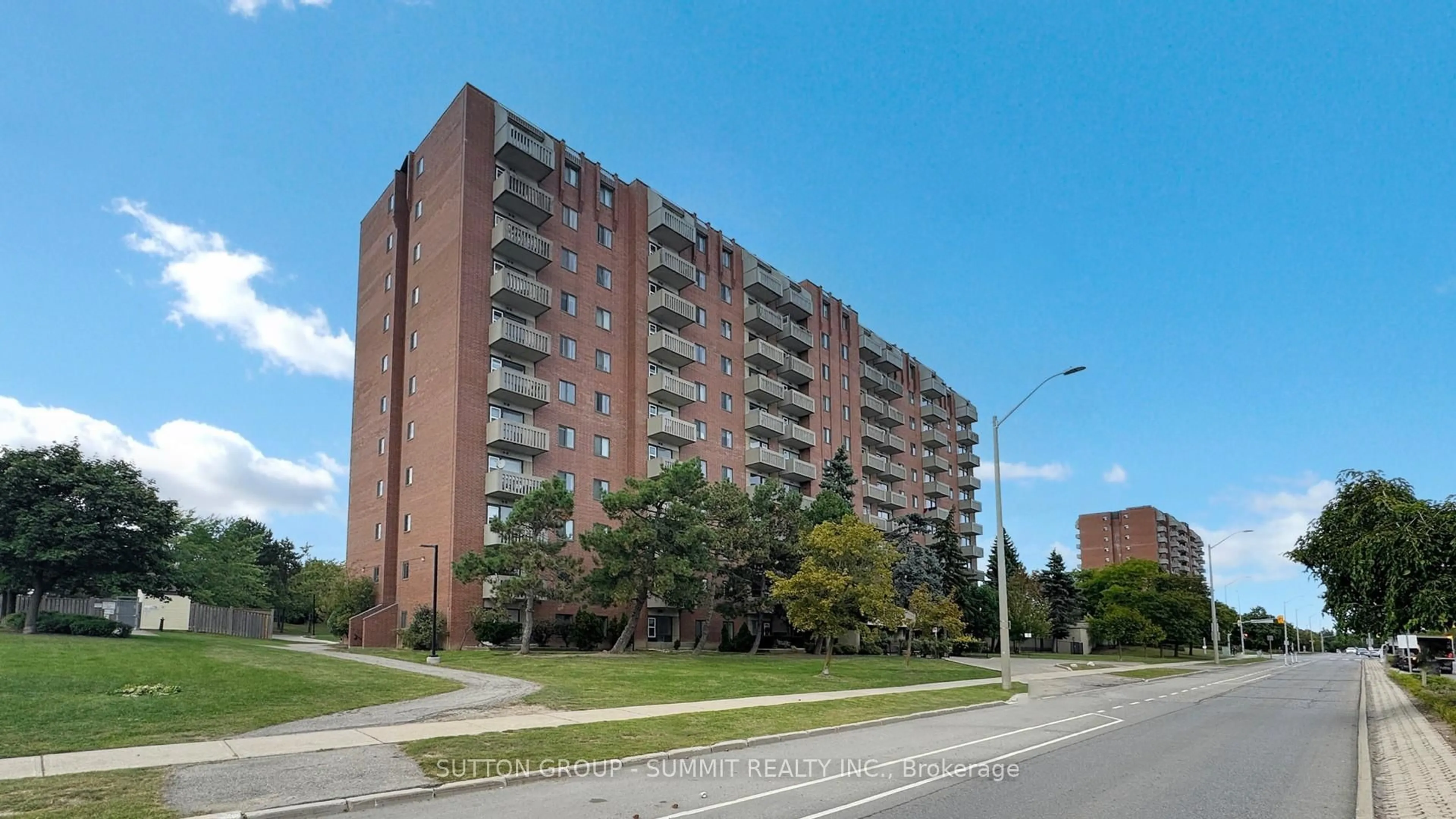 Unknown for 6720 GLEN ERIN Dr #706, Mississauga Ontario L5N 3K8