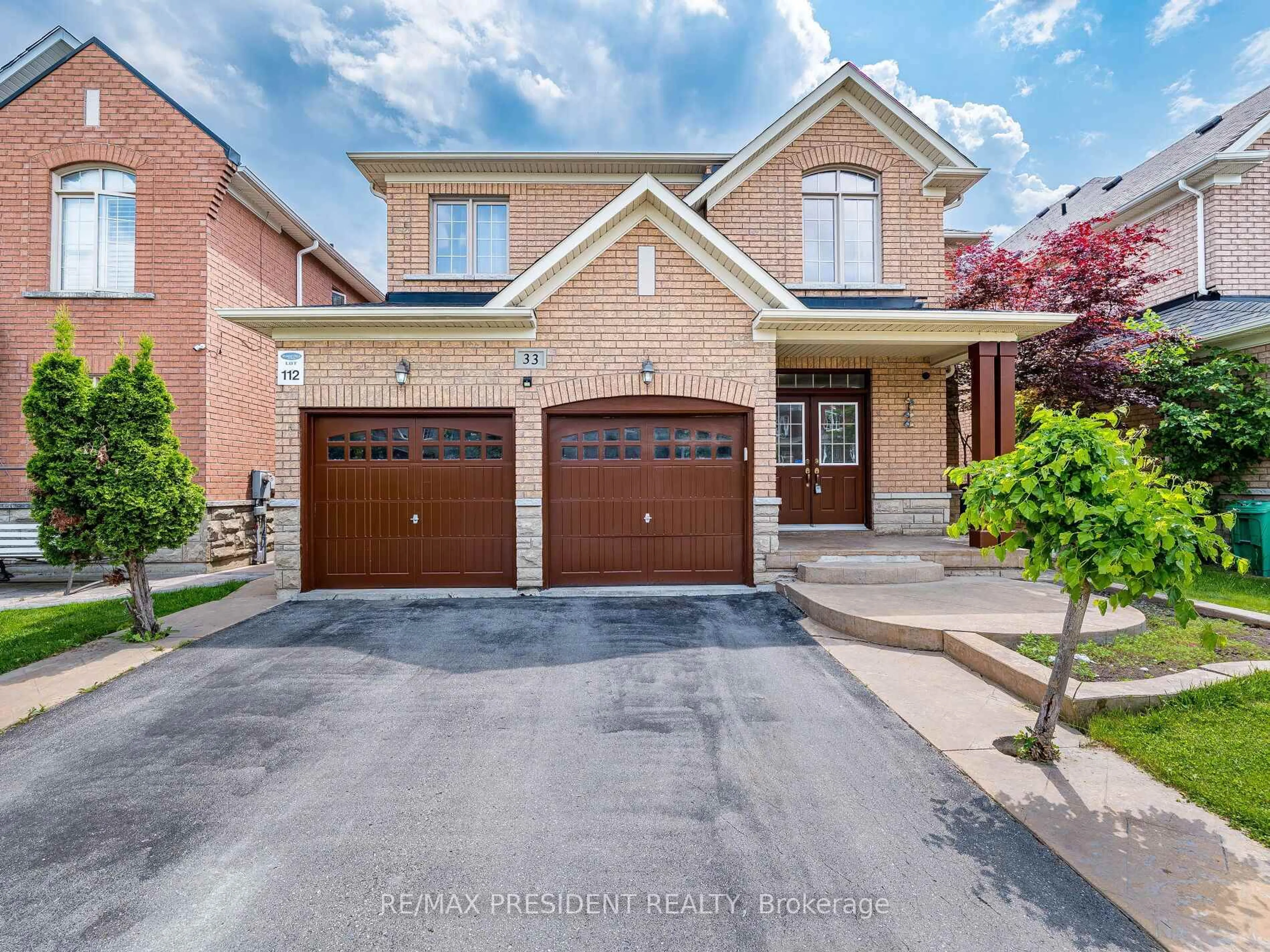 Home with brick exterior material, street for 33 Belleville Dr, Brampton Ontario L6P 1V8