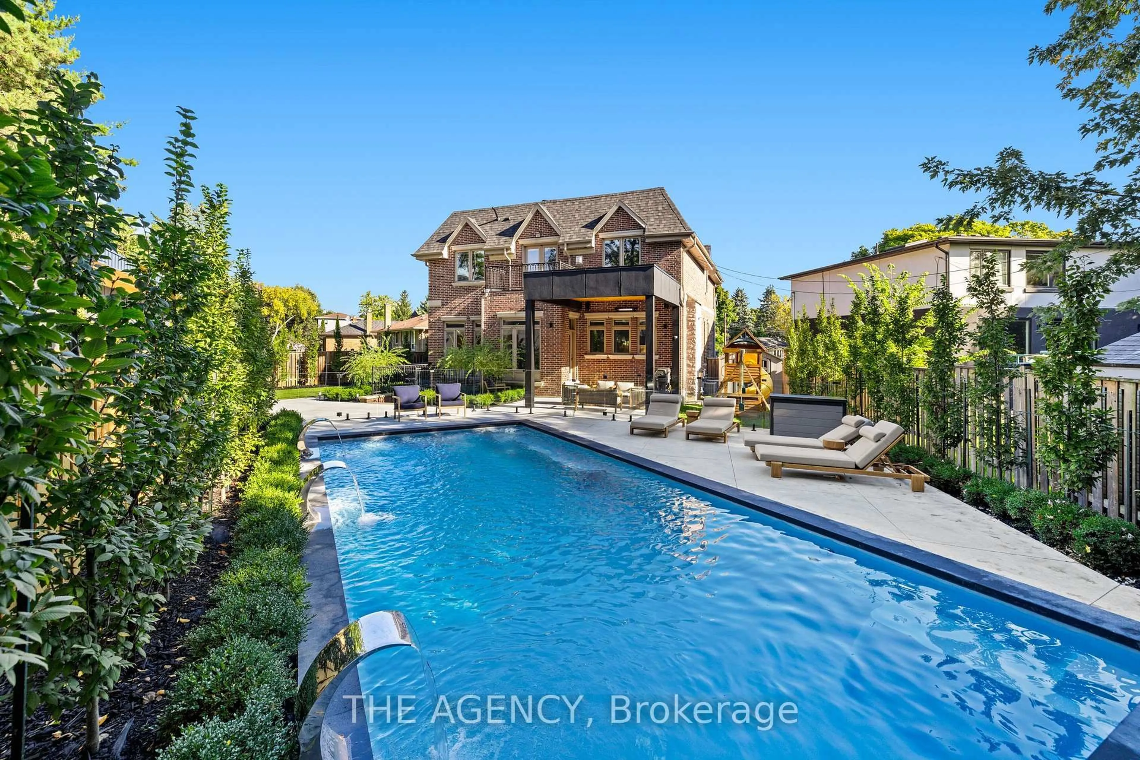 Pool for 11 Burrows Ave, Toronto Ontario M9B 4W8