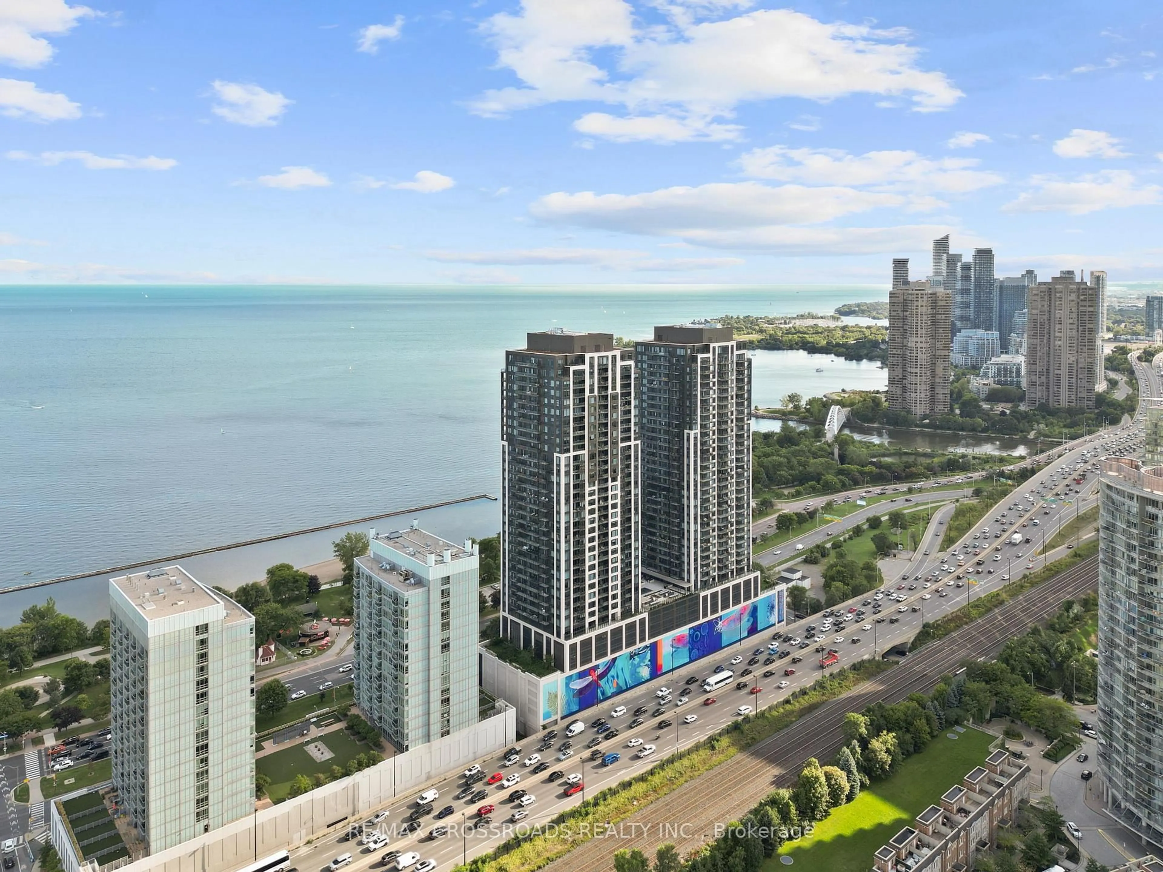 A pic from outside/outdoor area/front of a property/back of a property/a pic from drone, city buildings view from balcony for 1926 Lake Shore Blvd #2101, Toronto Ontario M6S 1A1
