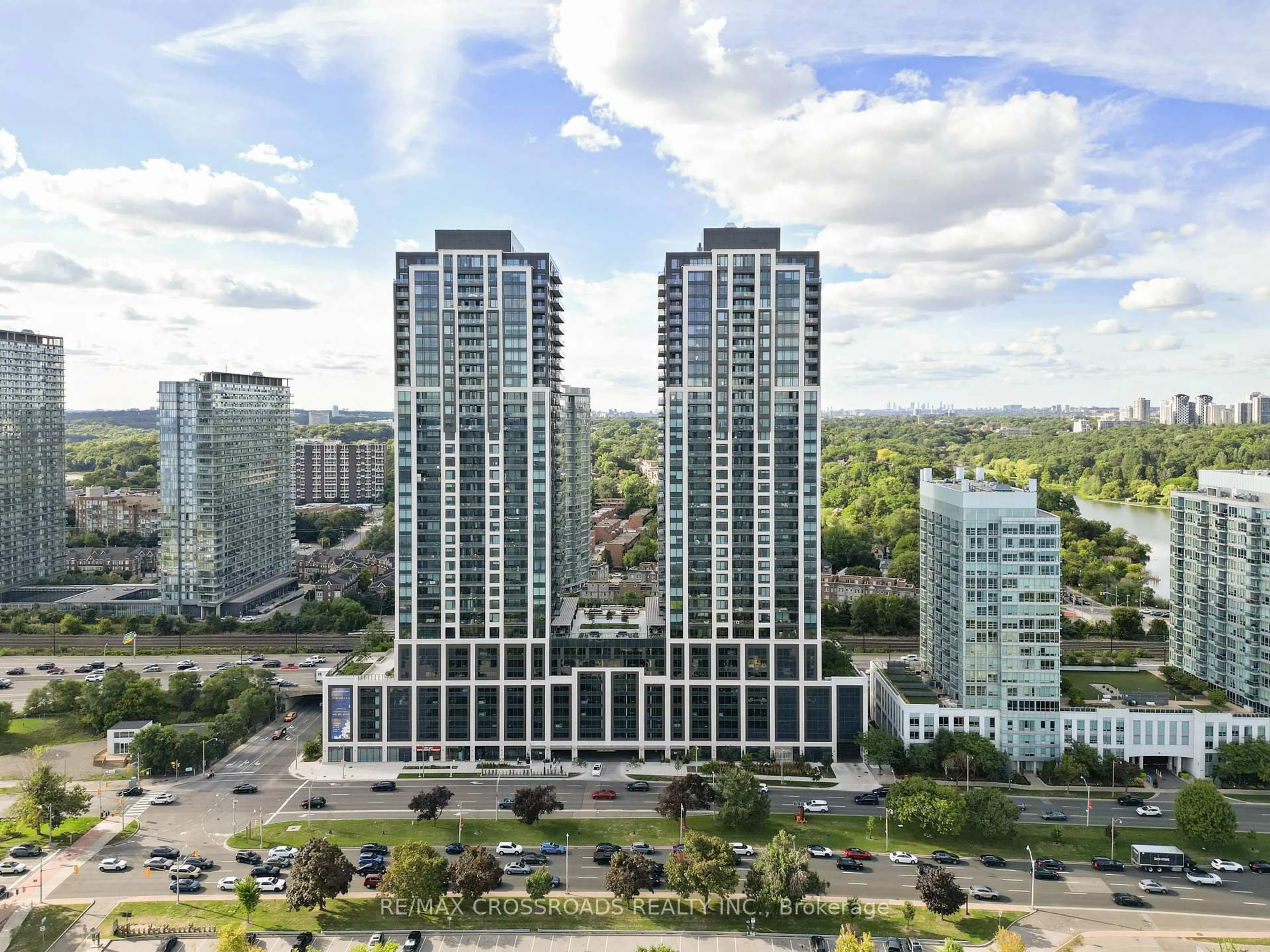 A pic from outside/outdoor area/front of a property/back of a property/a pic from drone, city buildings view from balcony for 1926 Lake Shore Blvd #2101, Toronto Ontario M6S 1A1