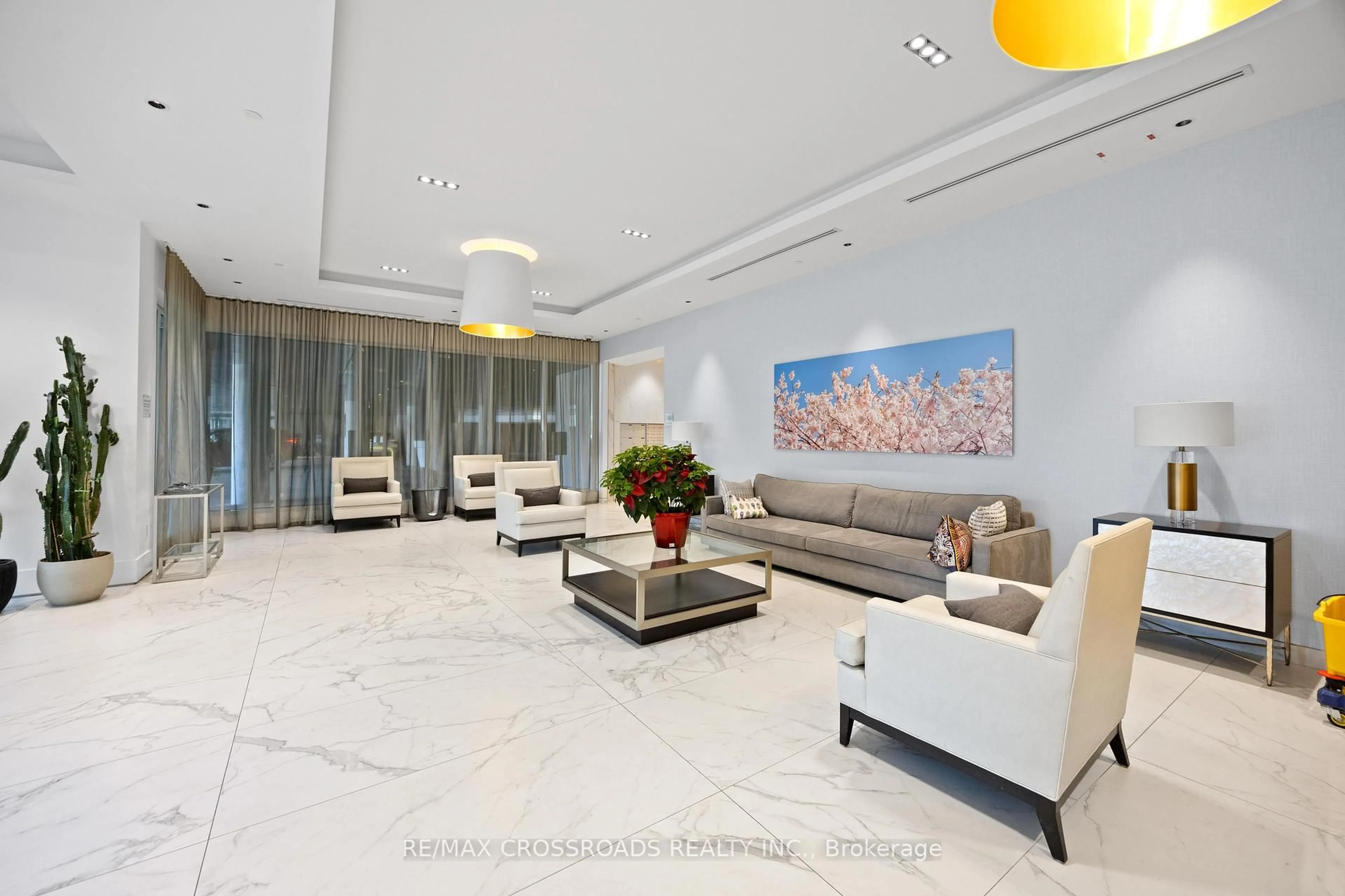 Lobby for 1926 Lake Shore Blvd #2101, Toronto Ontario M6S 1A1
